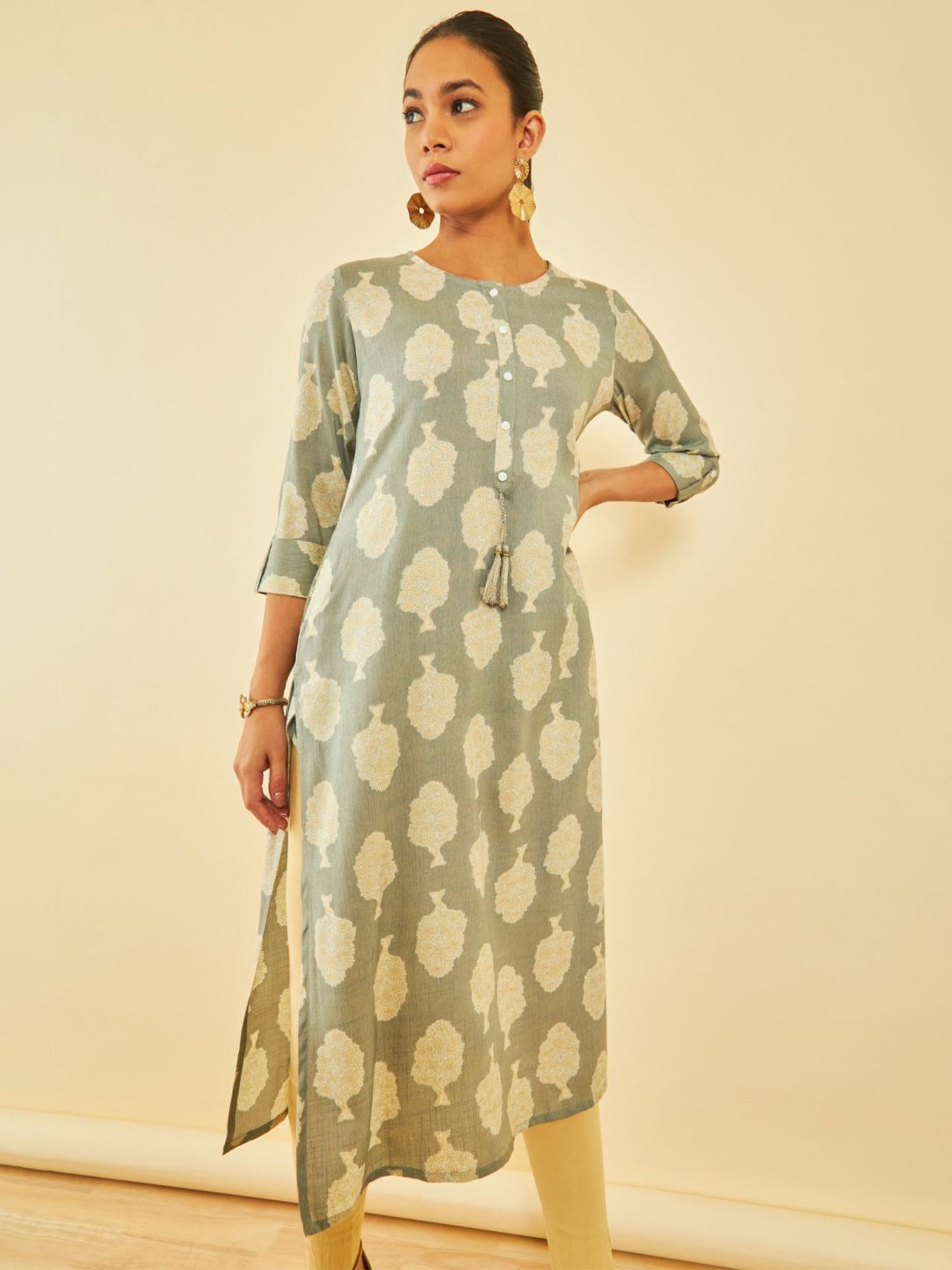 Saffron Threads Black Printed Straight Kurta