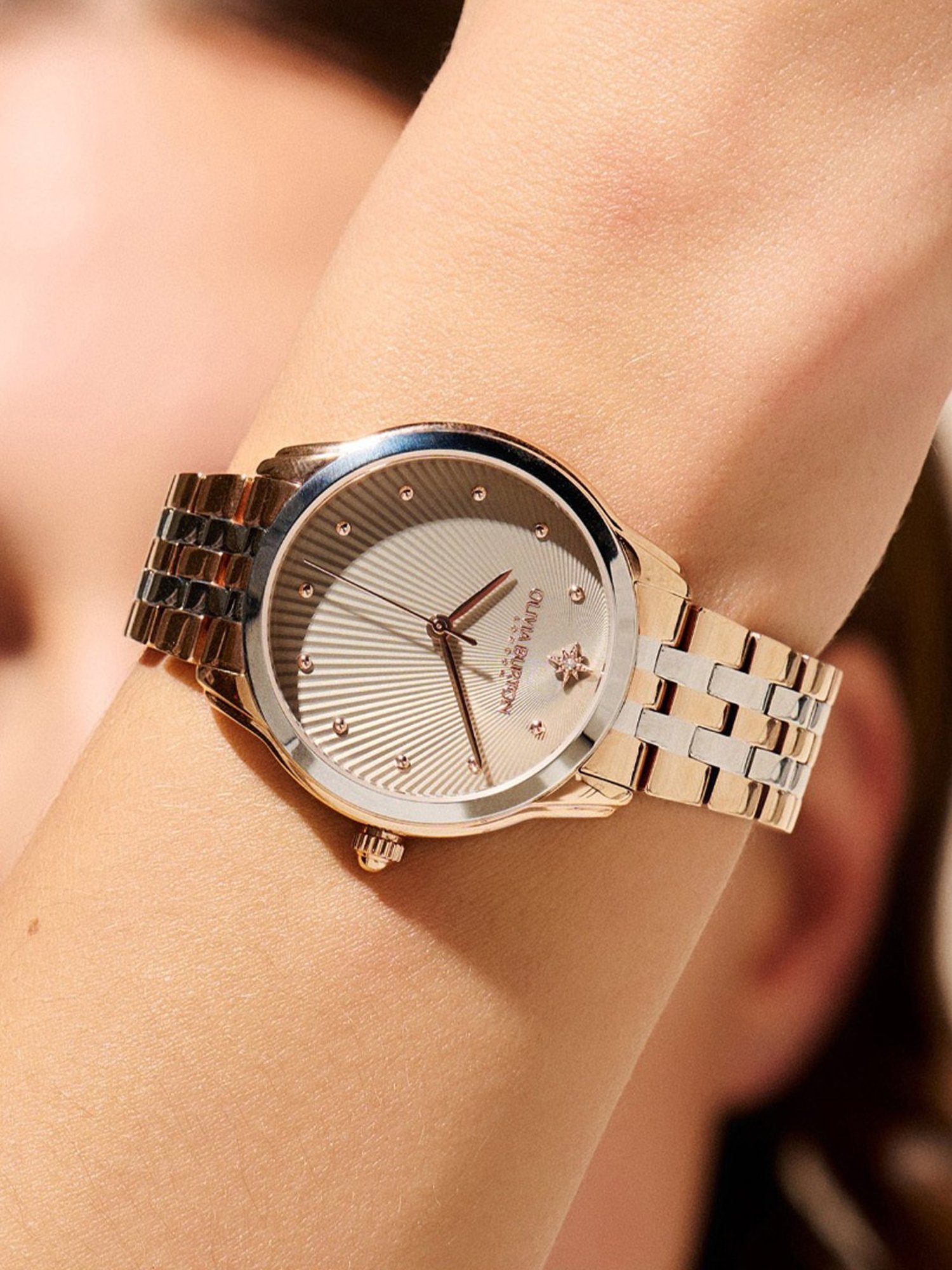 Olivia Burton 24000050 Starlight Analog Watch for Women