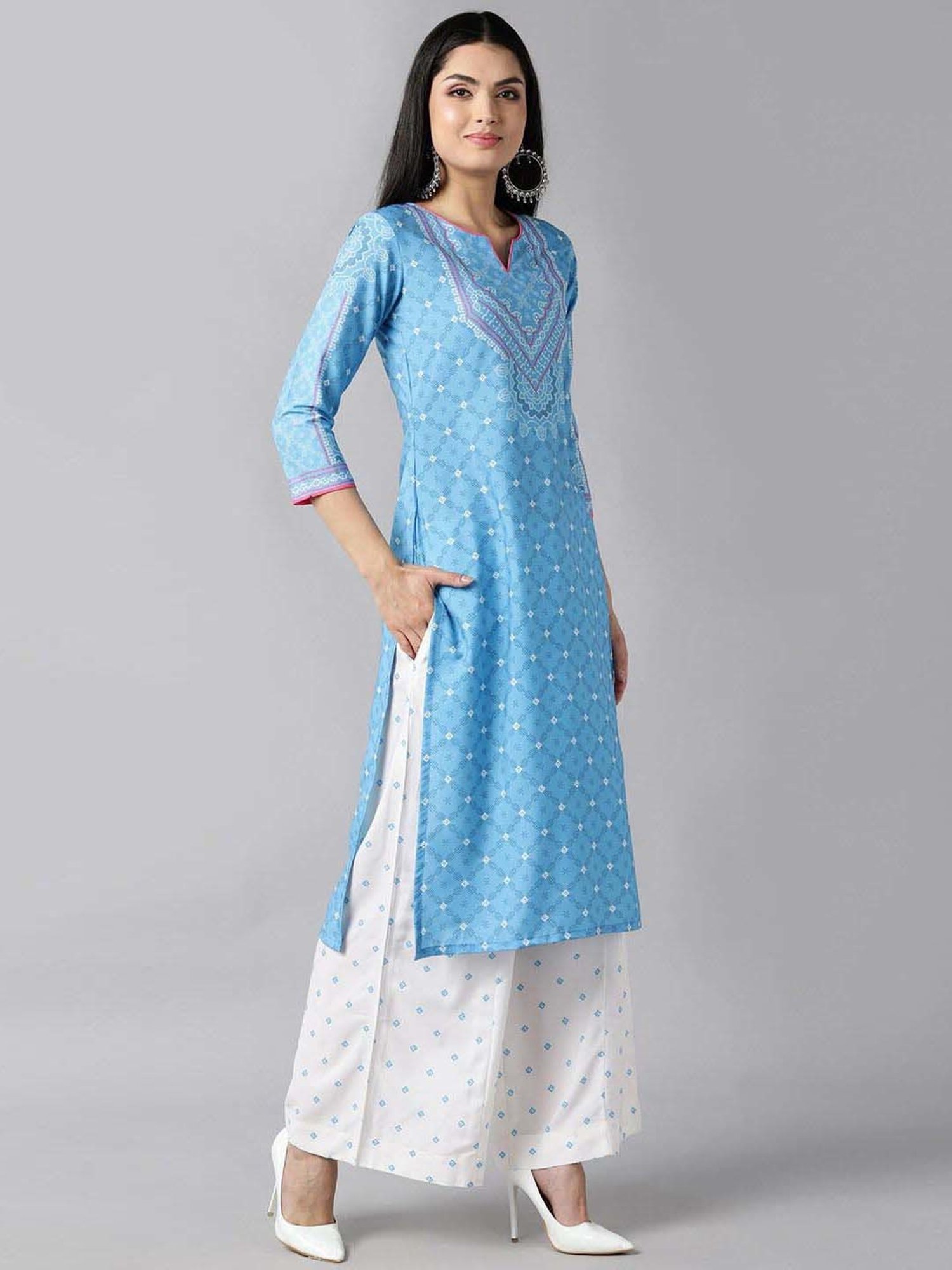 Vaamsi Blue & White Printed Kurta Palazzo Set With Dupatta