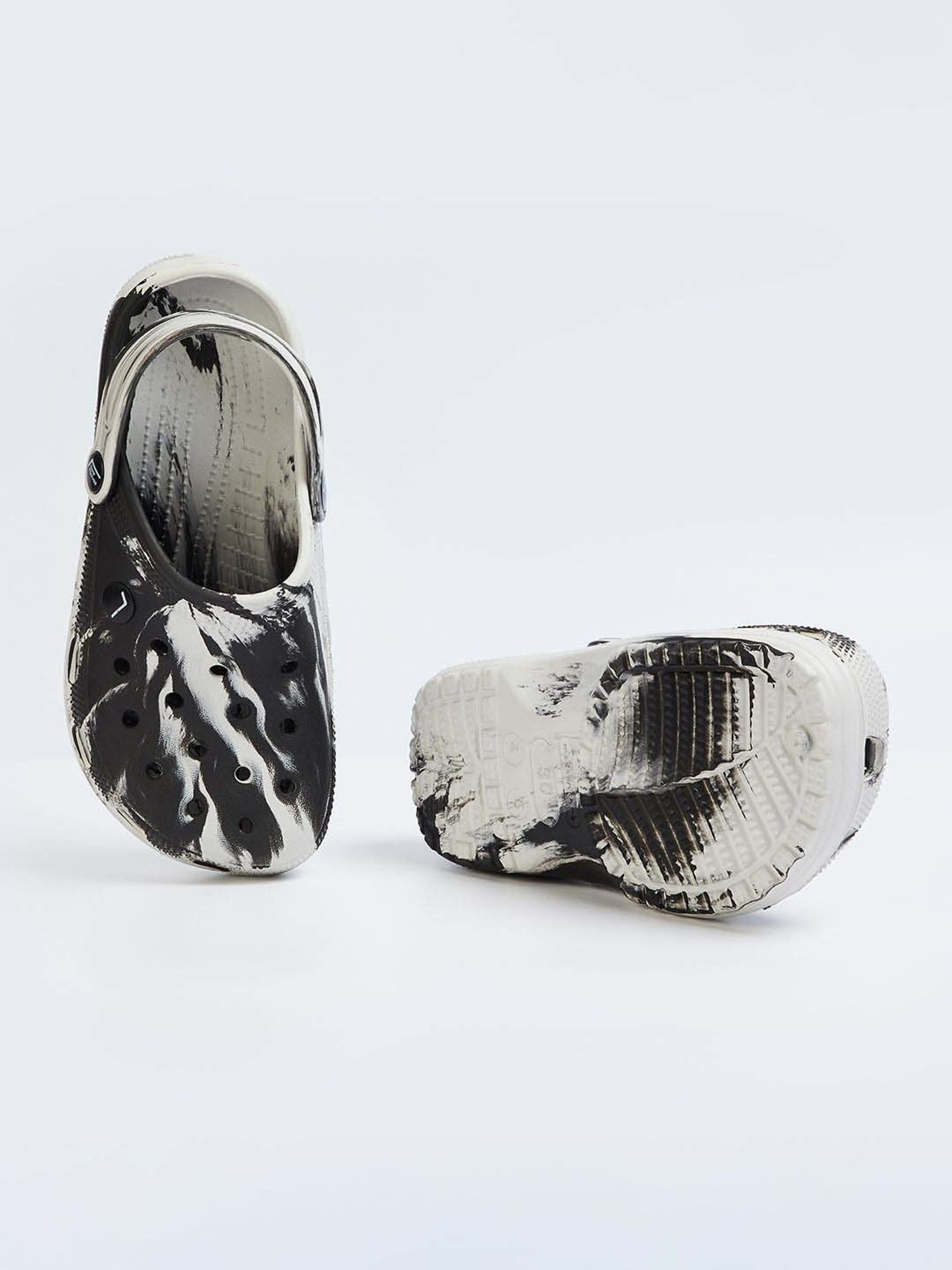 Landmark Boys Grey Back Strap Clogs