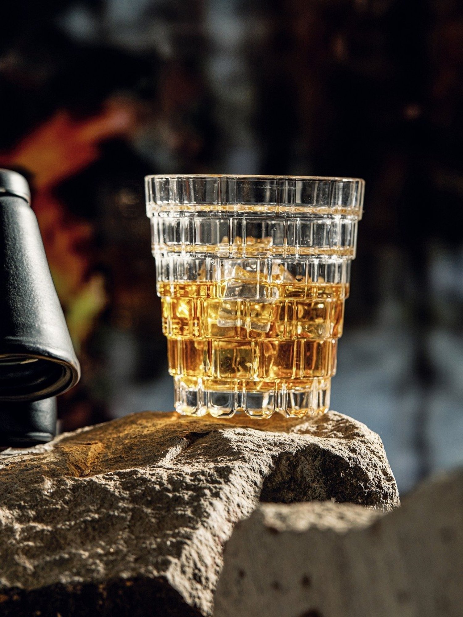 Trovea's Crystal Hellix Transparent Glass Whiskey Glass - Set of 6