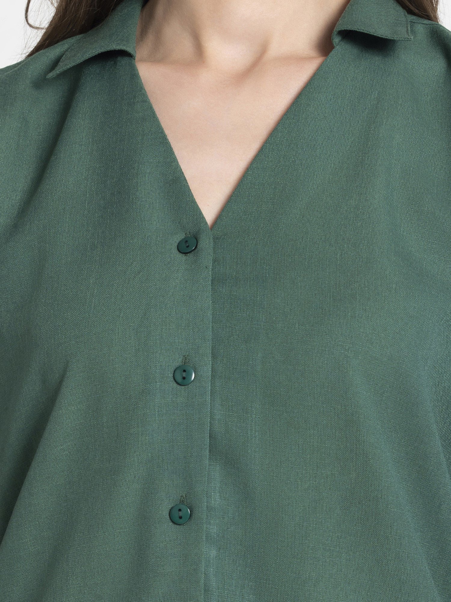 SHAYE Green Linen Printed Top