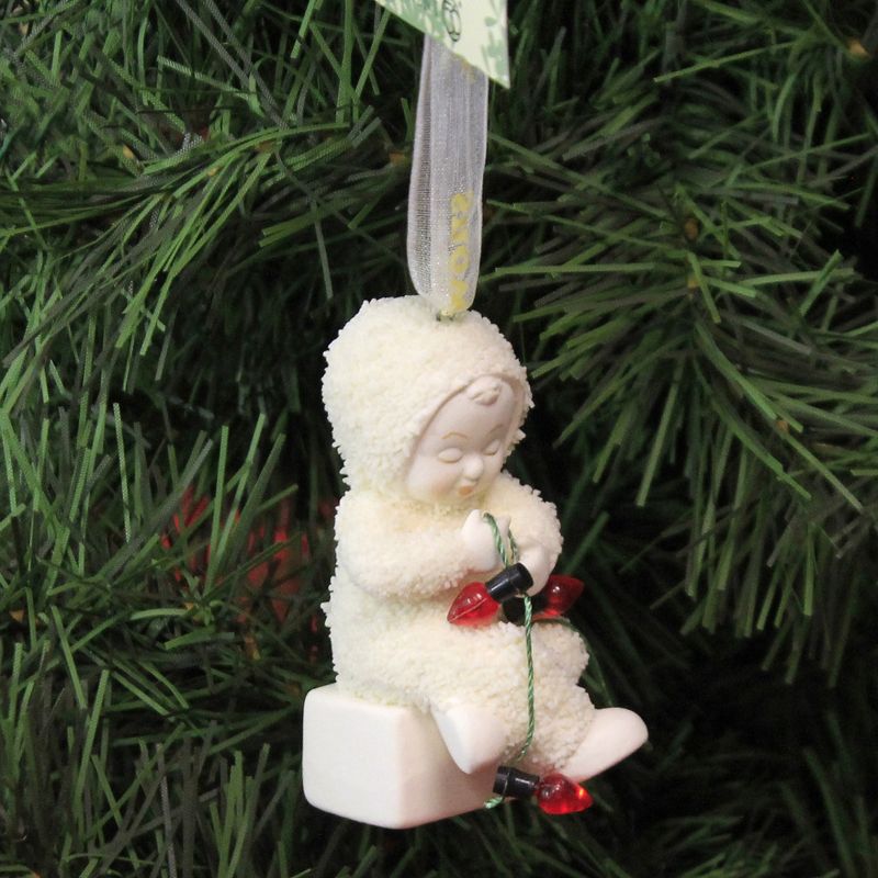 Dept 56 Snowbabies 2.5" Plug It In Ornament Christmas  -  Decorative Figurines