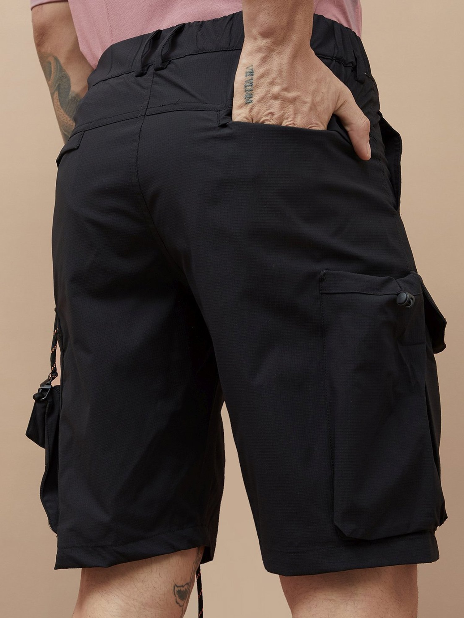 Bossini Black Regular Fit Cargo Shorts