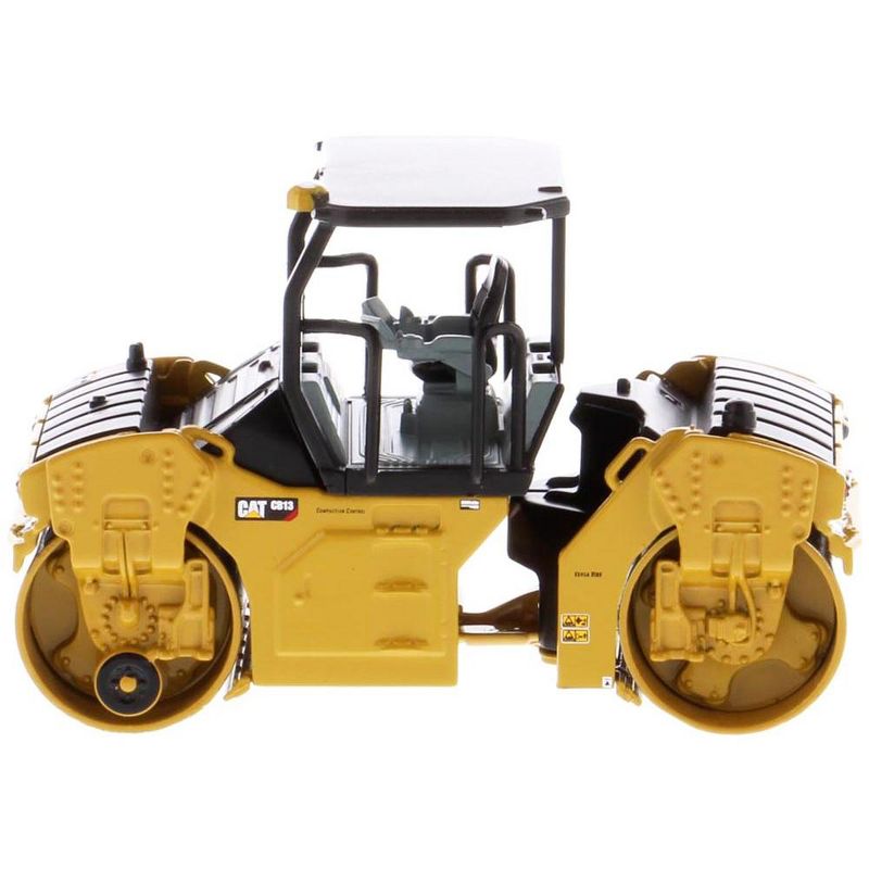 Sportime Yarn Balls, 4 Inches, Assorted Colors, set of 6