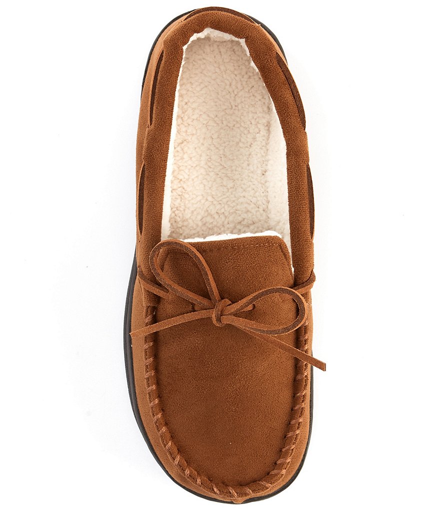 Roundtree & Yorke Whipstitch Moccasin Slippers
