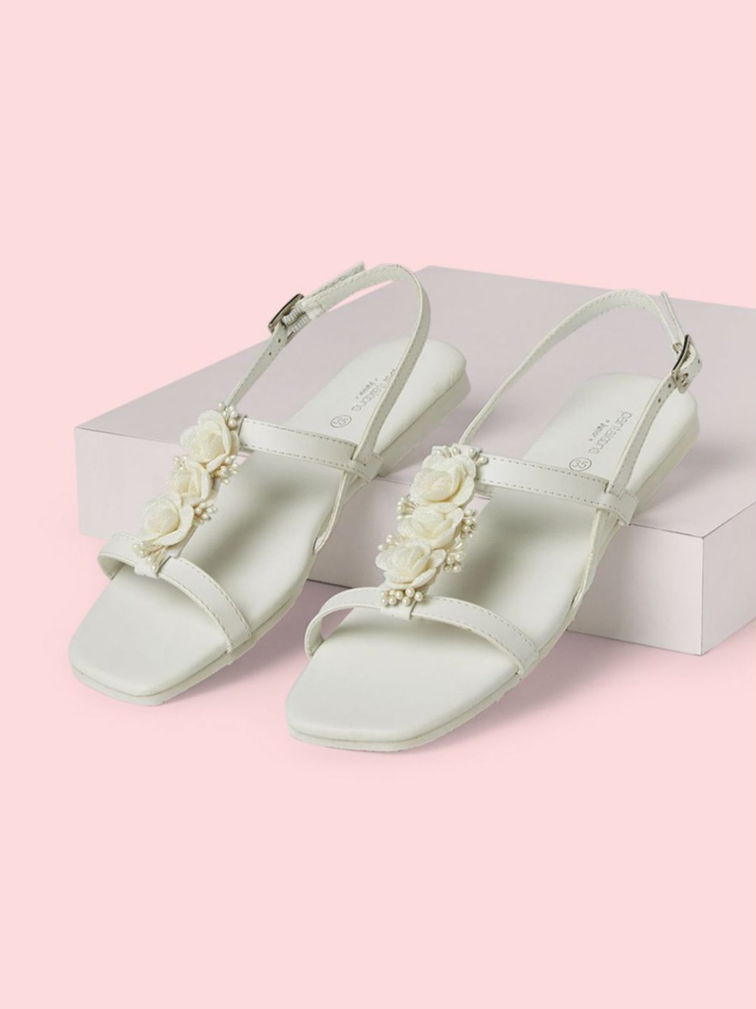 Pantaloons Junior White Casual Sandals