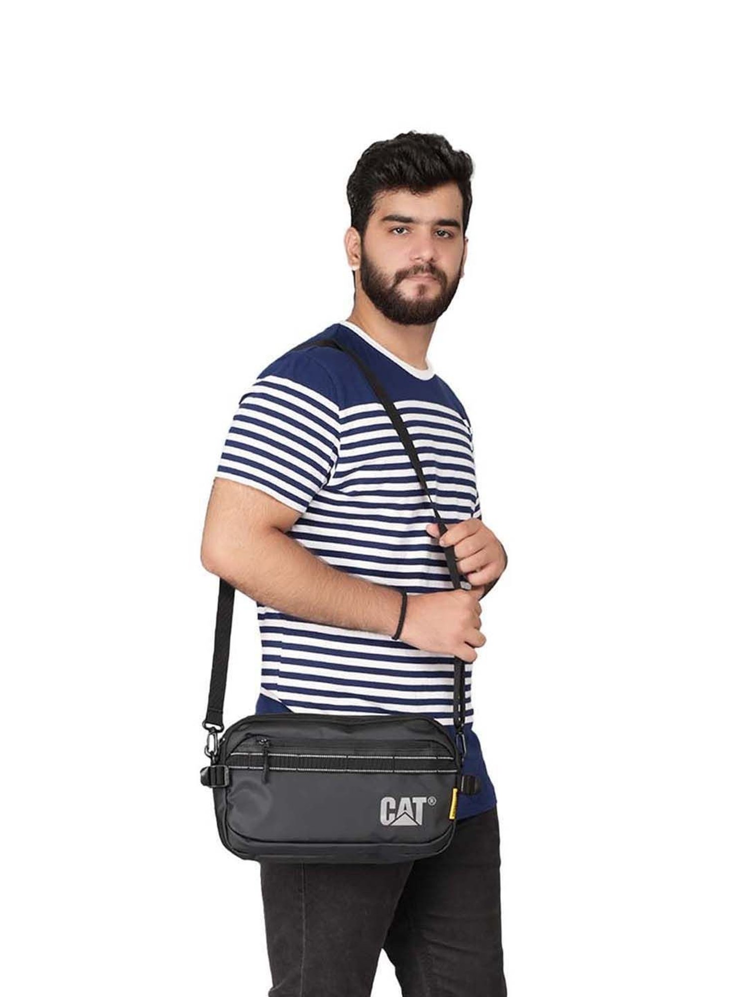 CAT Sentinel Black Medium Messenger Bag