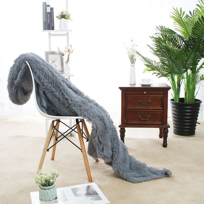 1 Pc Queen Faux Fur Lambswool Reversible Plaid Pattern Bed Blankets Purple  - PiccoCasa