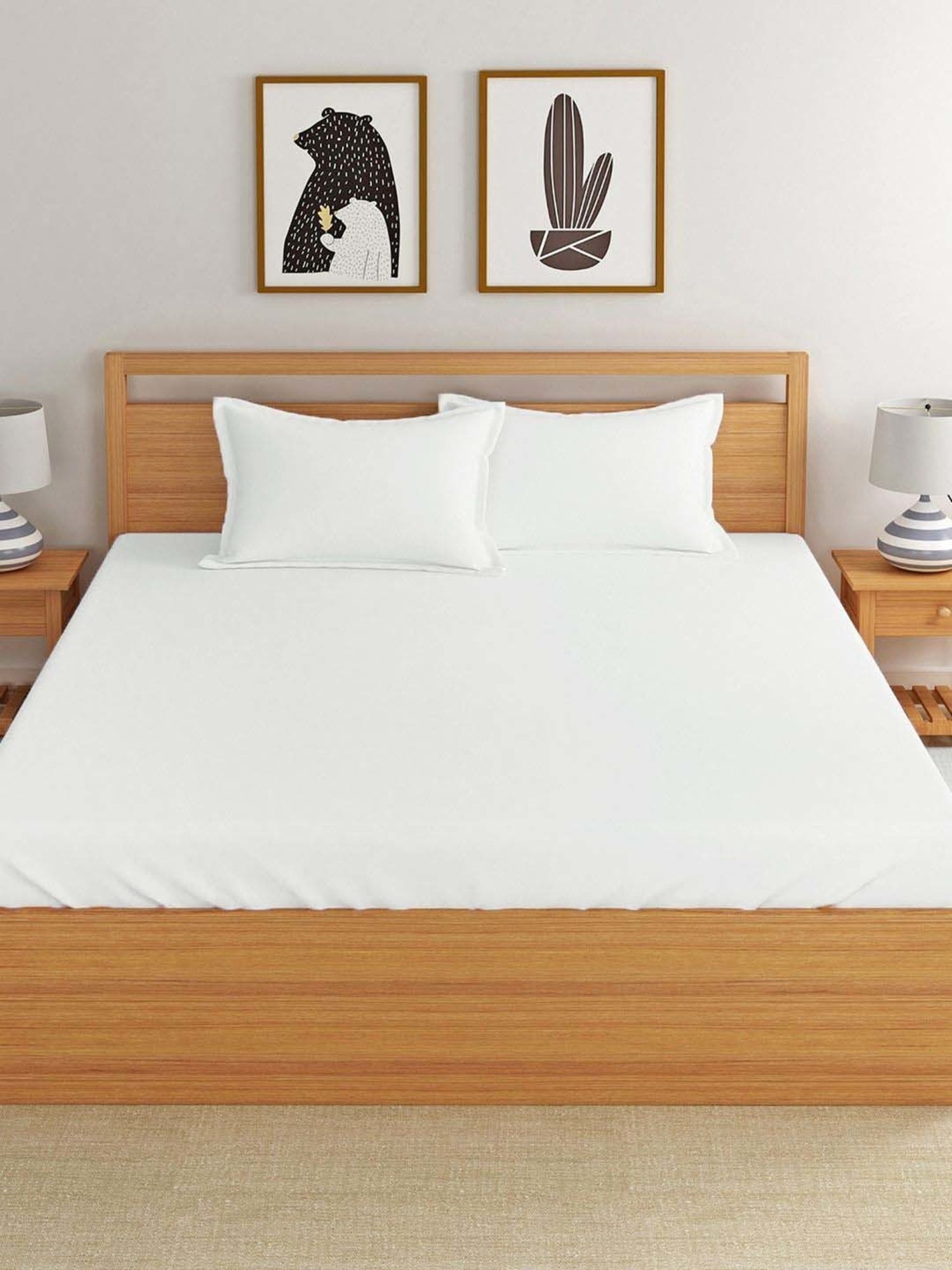Dreamscape White Cotton 400 TC King Bedsheet with 2 Pillow Covers
