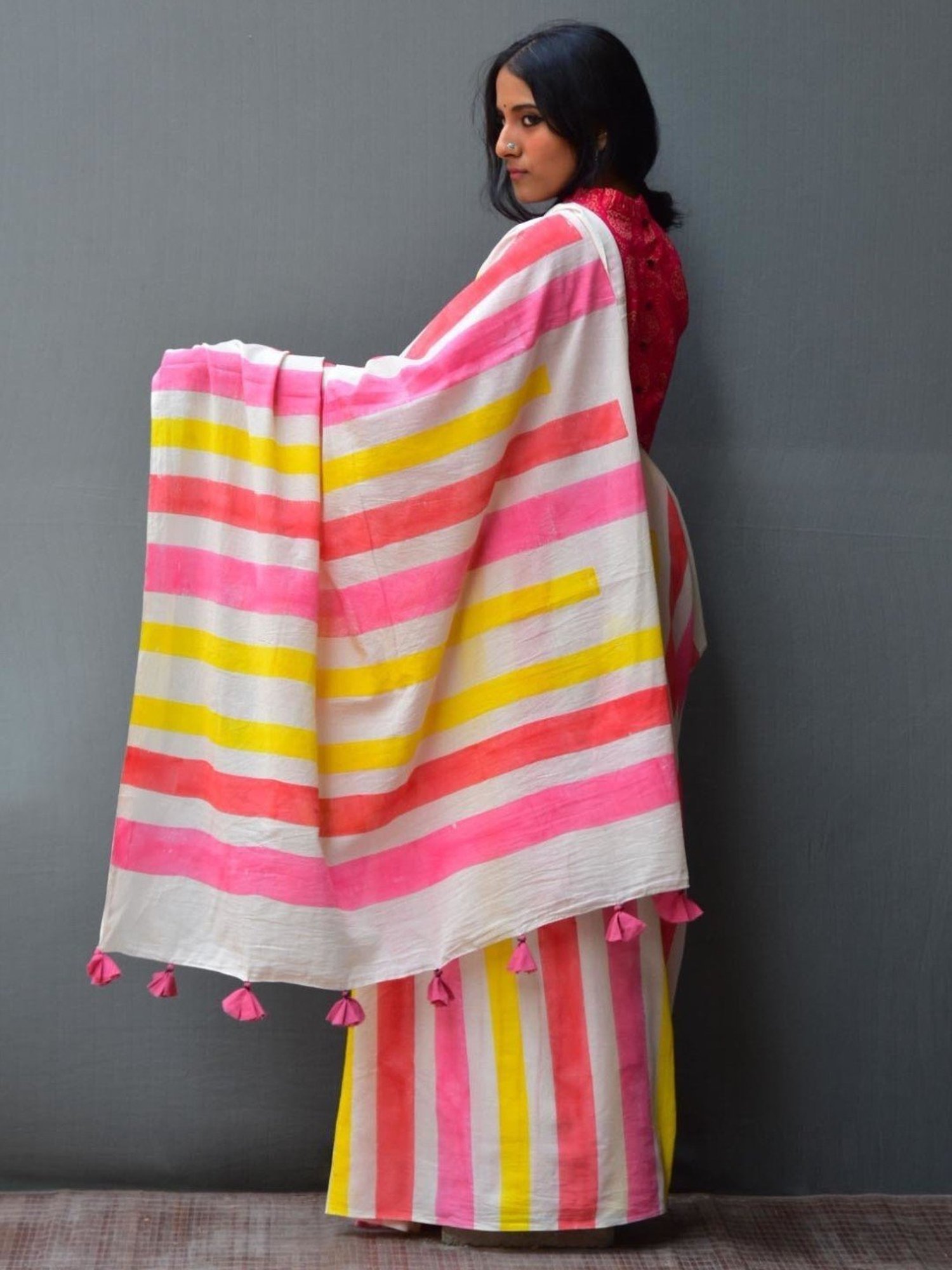 Chidiyaa White Rangeen Sweth Handblock printed Mulmul Cotton Saree