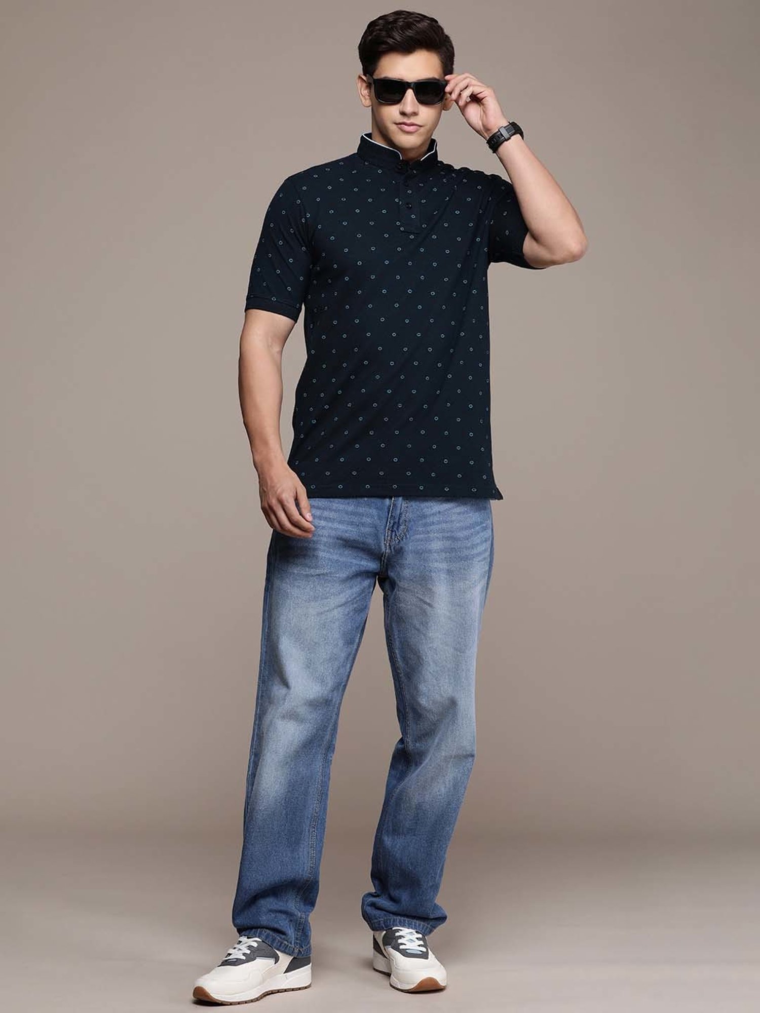Burnt Umber Navy Regular Fit Printed Mandarin Collar T-Shirt