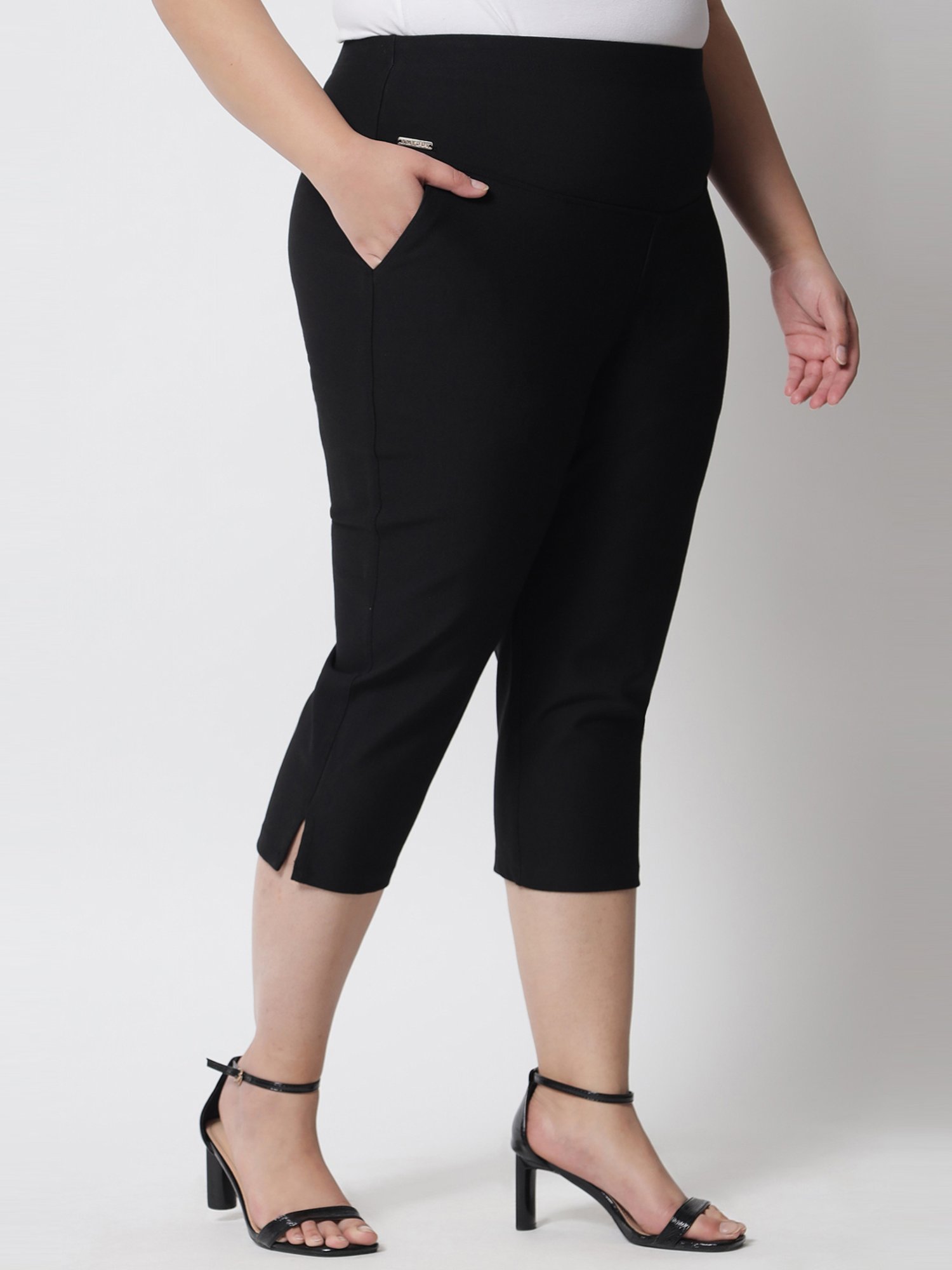 Amydus Black High Rise Capris