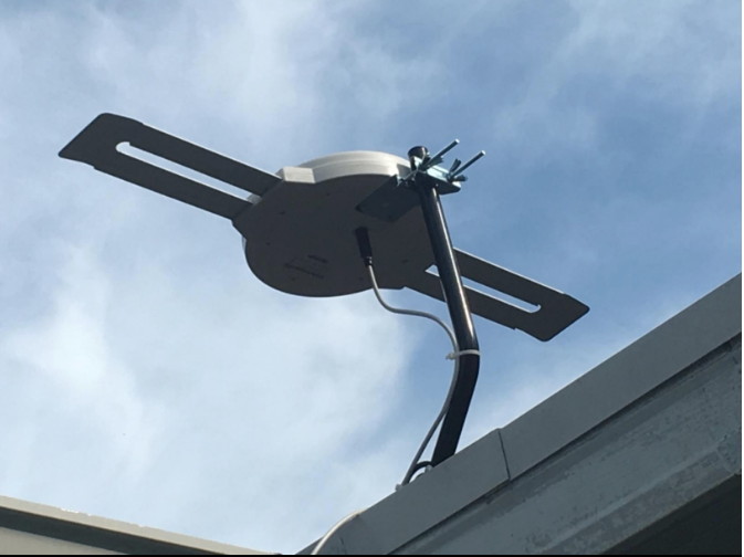 LAVA HD-8008, Outdoor TV Antenna Omnidirectional 360 Degree HD TV 4K Omnipro Amplified TV Antenna OmniPro HD-8008 + Installation Kit & Jpole