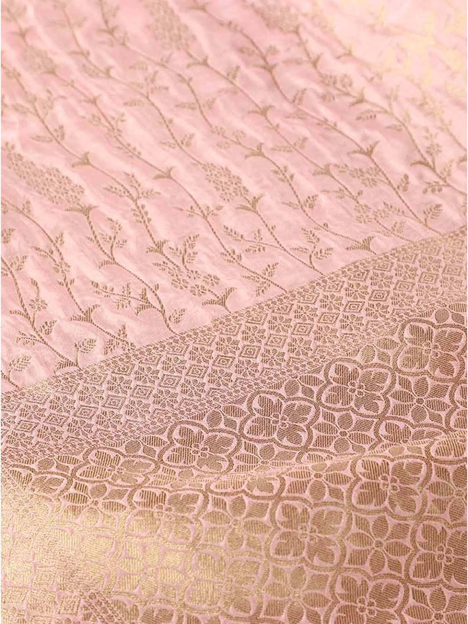 Taneira Pink Woven Saree Without Blouse