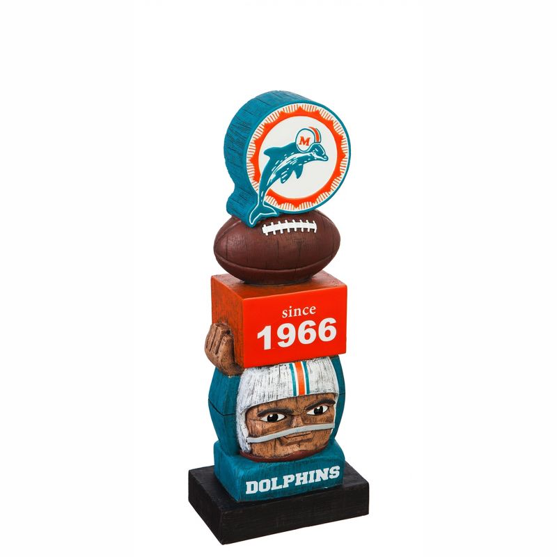 Evergreen Team Garden Statue, Seattle Mariners