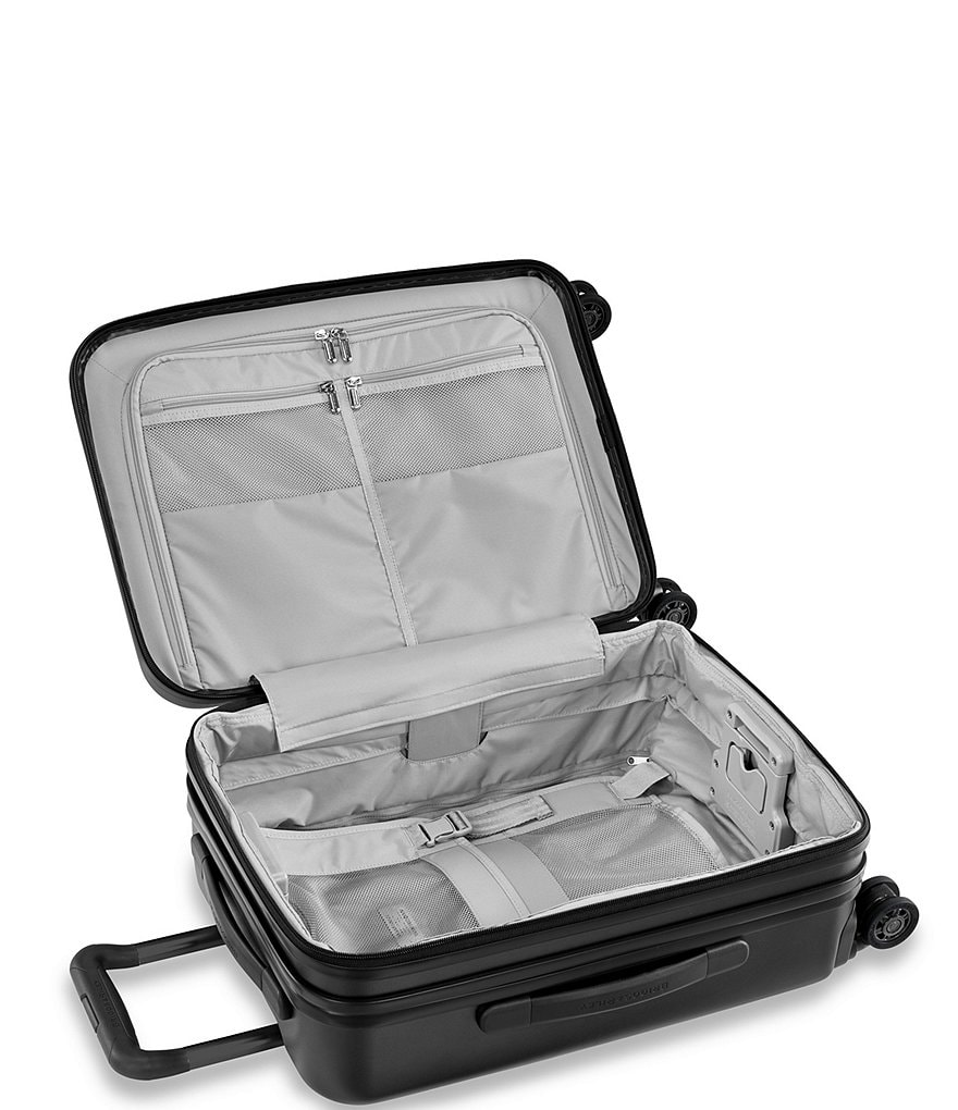Briggs & Riley Sympatico 2.0 International Carry-On Expandable Spinner