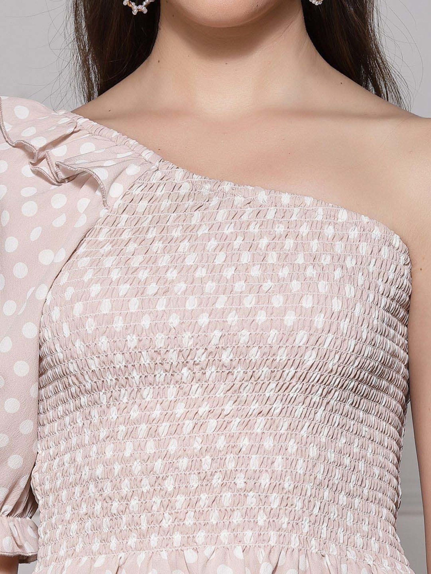 KASSUALLY Beige Printed Crop Top