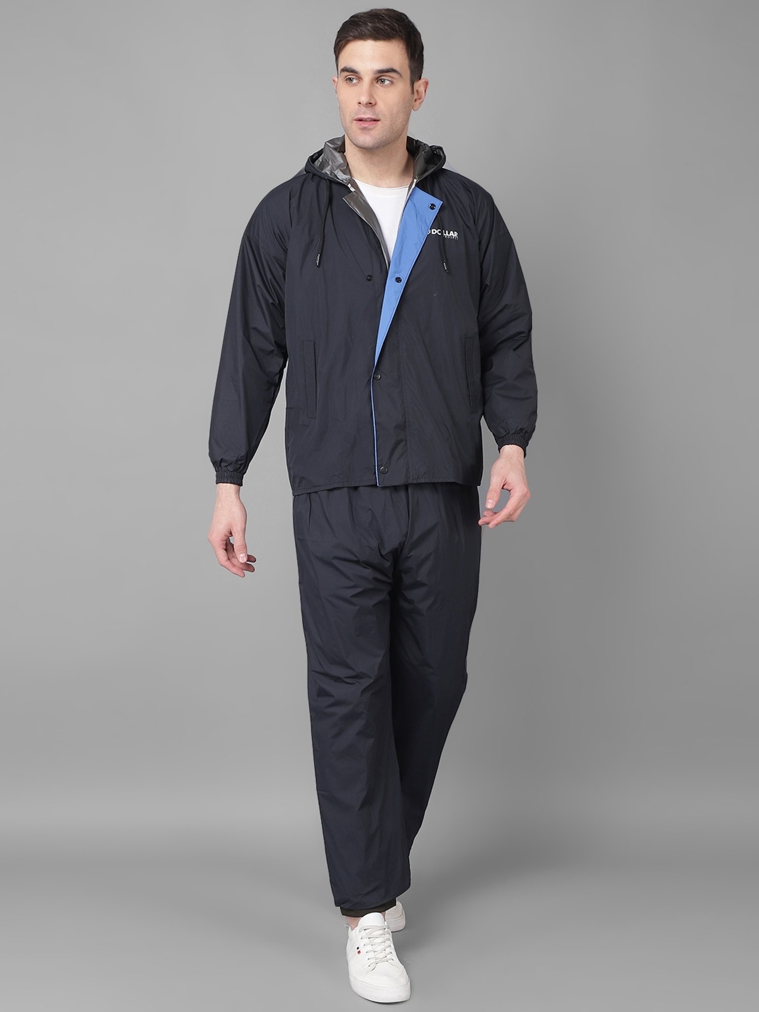 Wildcraft Red & Maroon Regular Fit Colour Block Rainwear Jacket