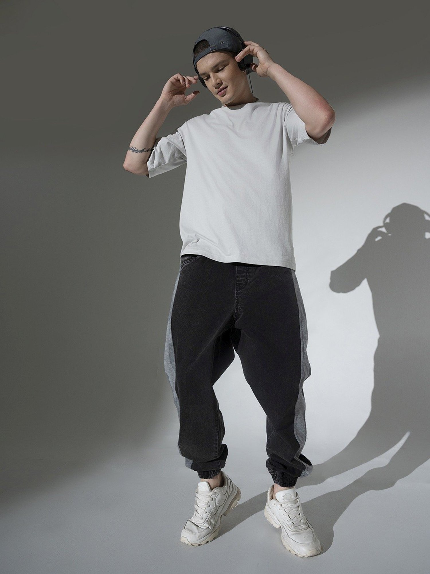 Hubberholme Grey Relaxed Fit Jogger Jeans