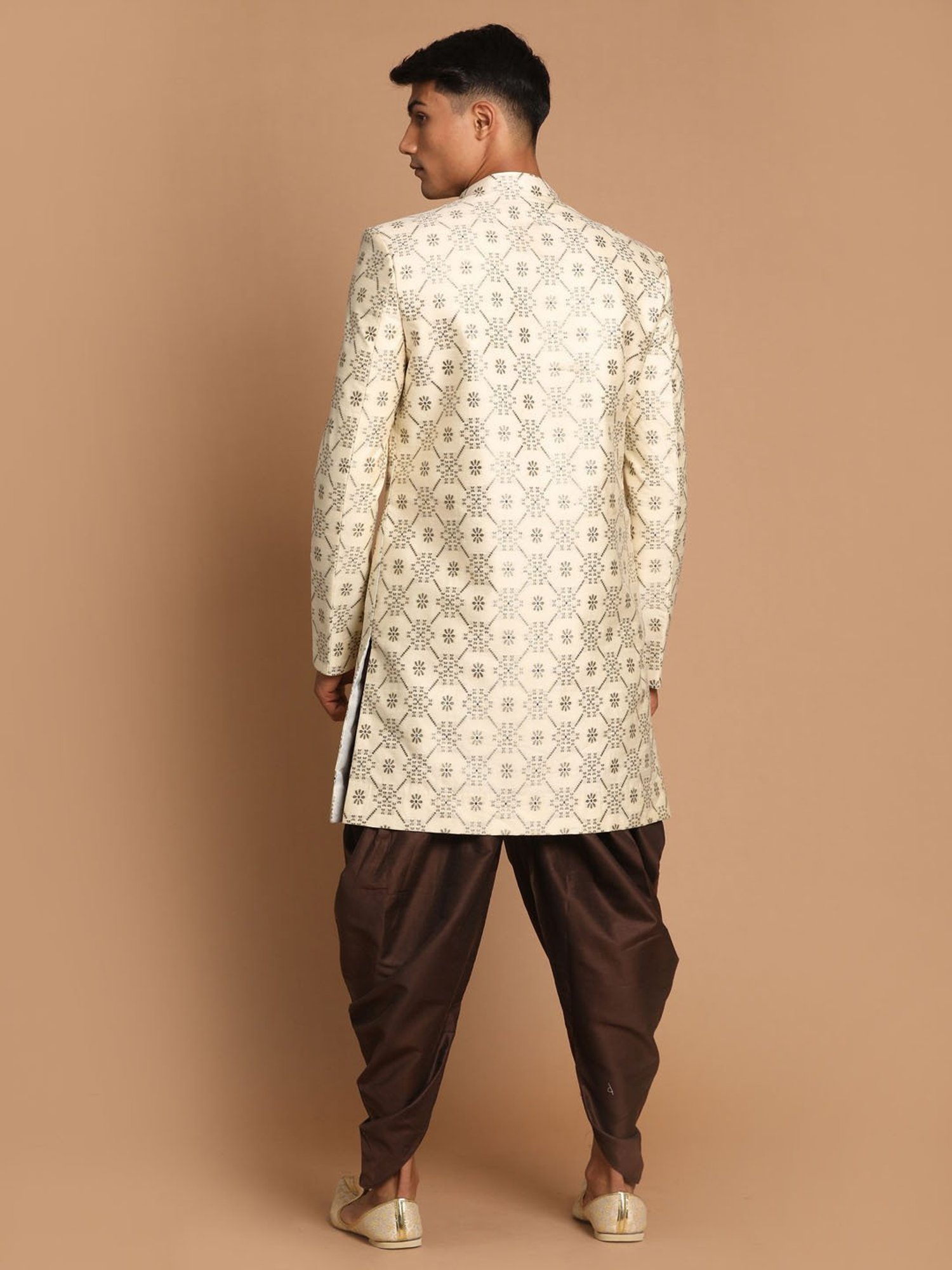 Benstoke Black & Maroon Regular Fit Sherwani Set