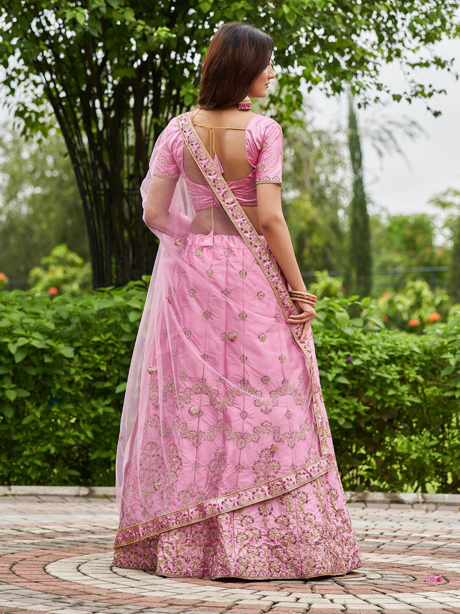 Warthy Ent Pink Embroidered Lehenga Choli Set With Dupatta