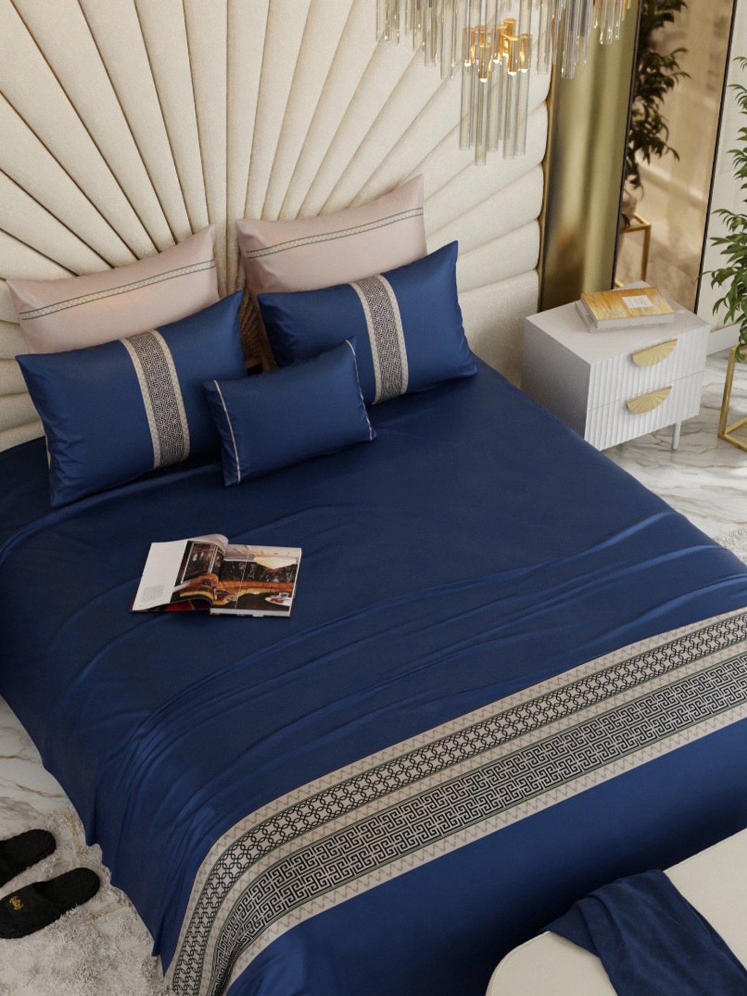 Stoa Paris Sapphire Splendour Navy Blue 300 TC Polyester Super king Crown of Versailles Bedding Set