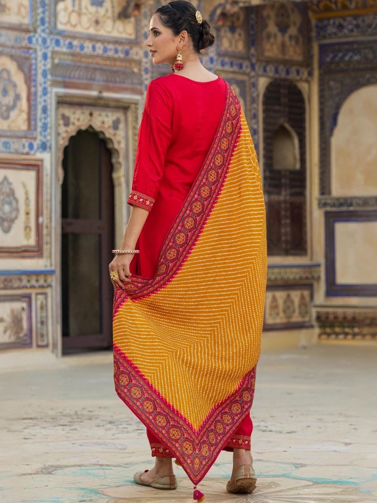Scakhi Red Dola Silk Embroidered-Printed Suit Set Kurta With Pant And Dupatta