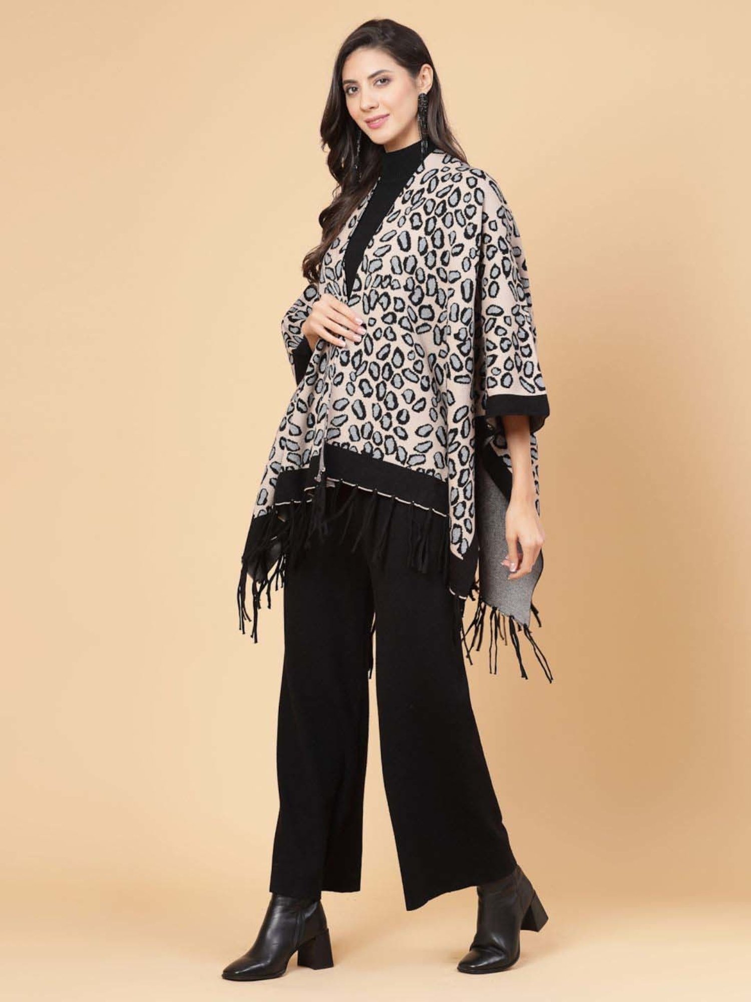 Mafadeny Beige & Black Printed Top Pants Set With Shrug