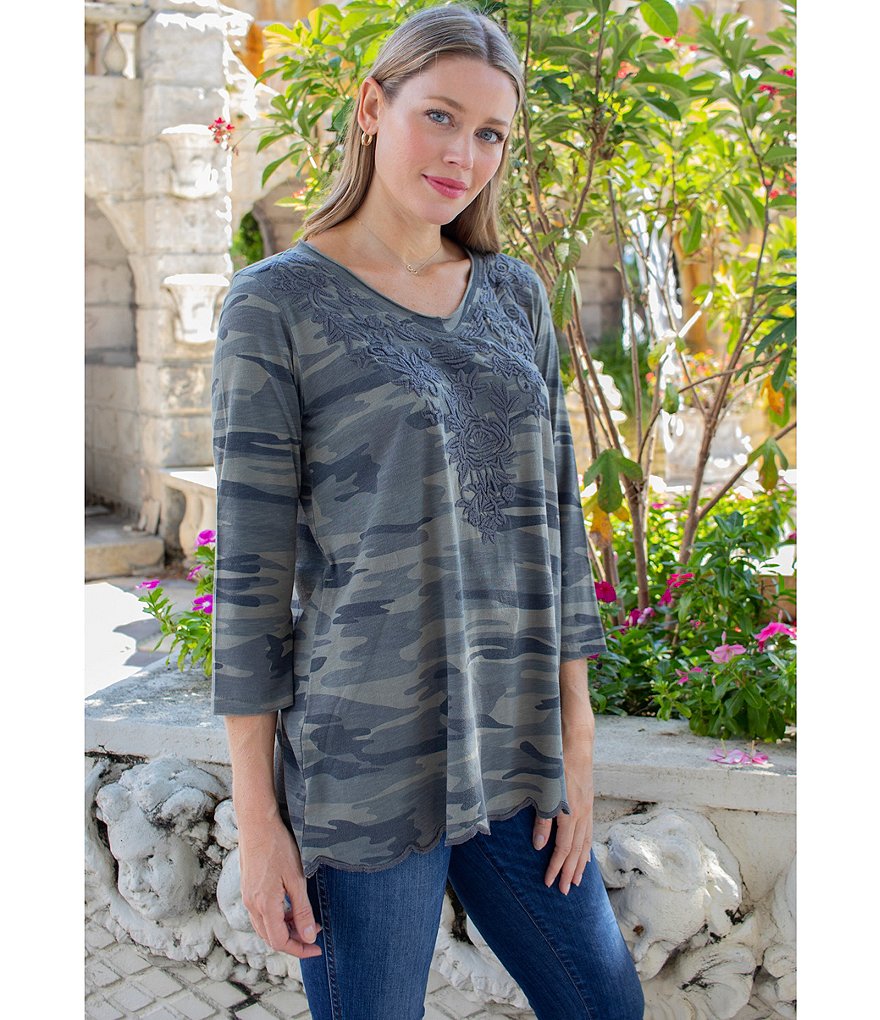 Karyn Seo Mari Embroidered V-Neck 3/4 Sleeve Camo Print Cotton Tunic