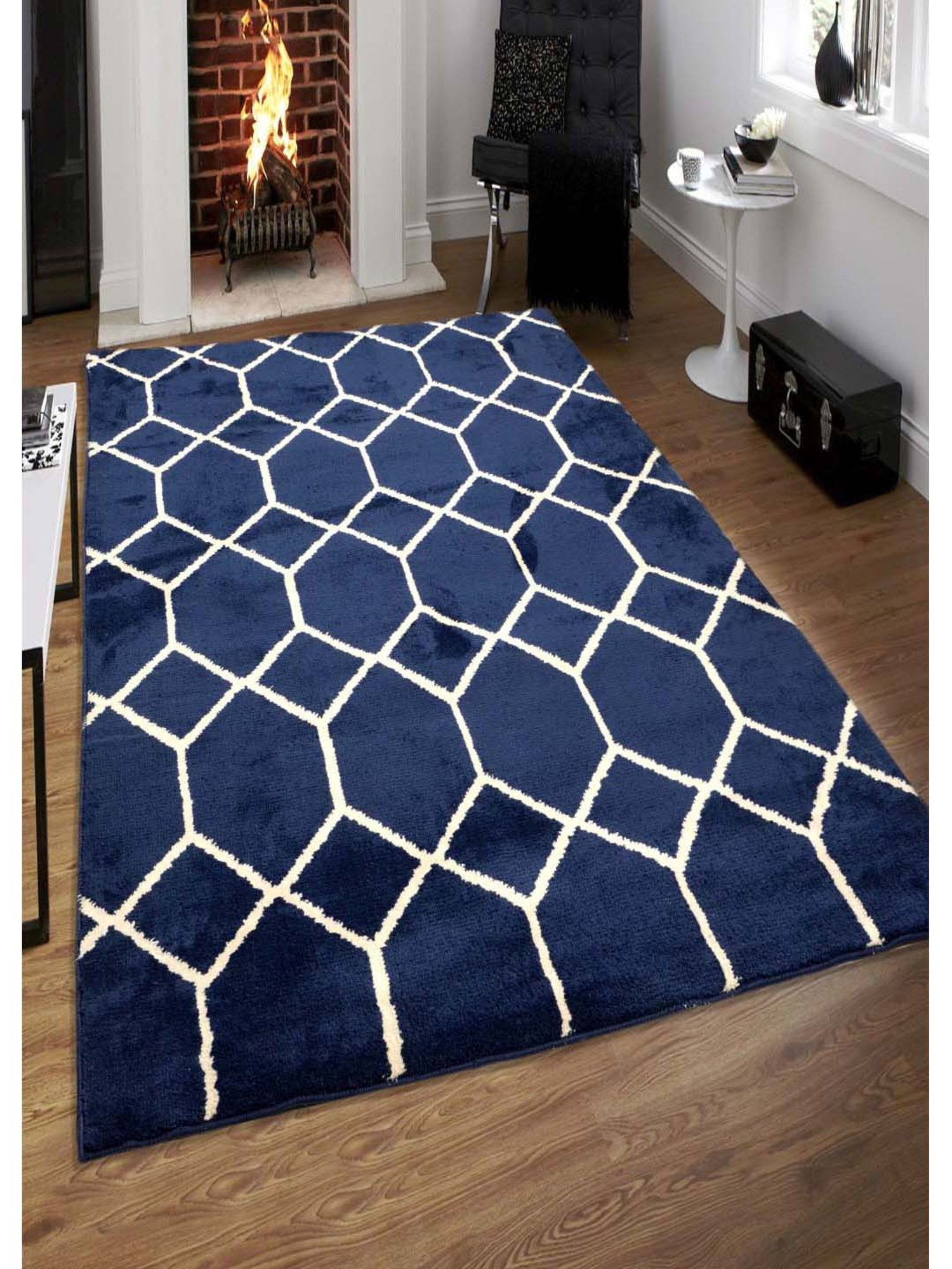 Saral Home Blue & White Carpet - Set of 1