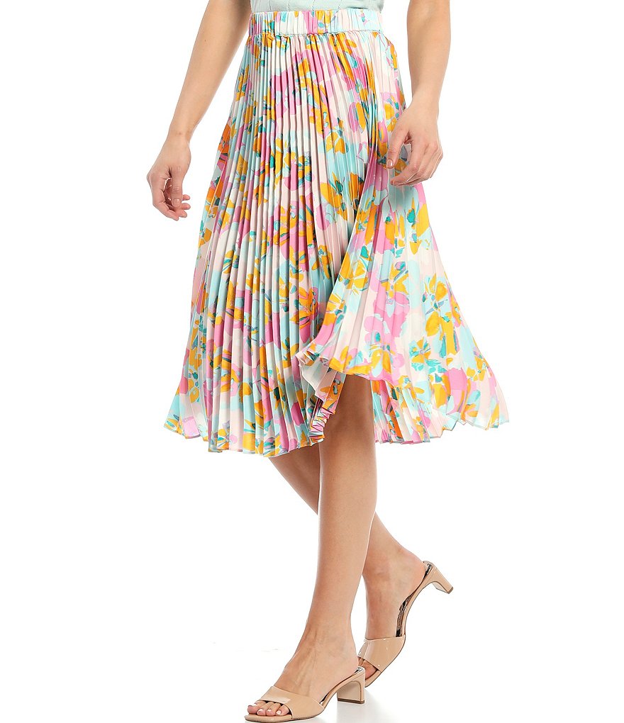 Skies Are Blue Floral Print A-Line Pleated Skirt