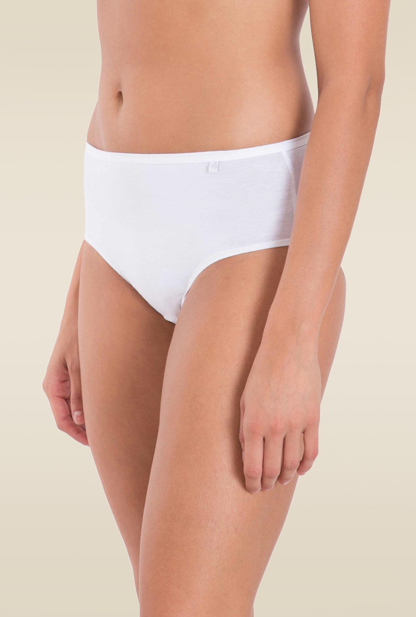 Jockey 1406 Women's Super Combed Cotton Hipster (Pack of 3_Color & Prints May Vary)