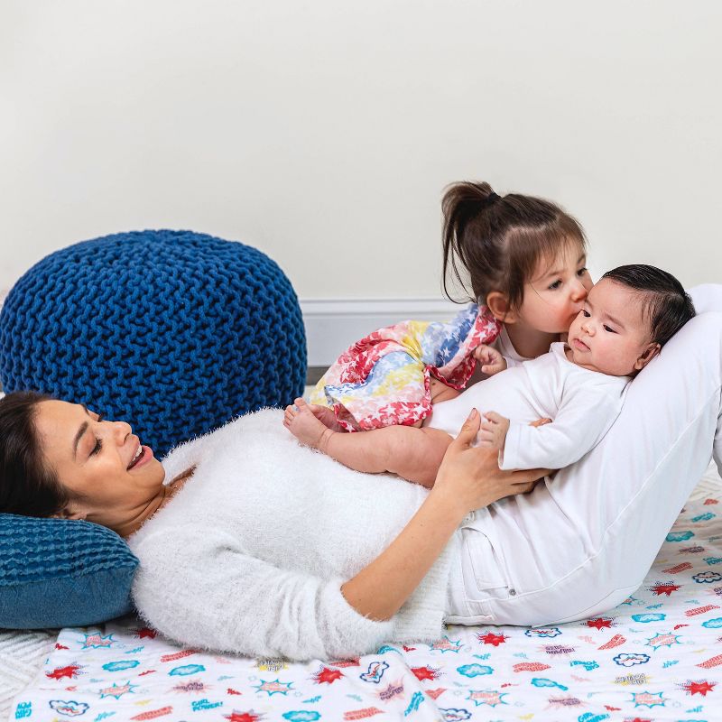 aden + anais Essentials Wonder Woman Single Power Pop Swaddle Blanket