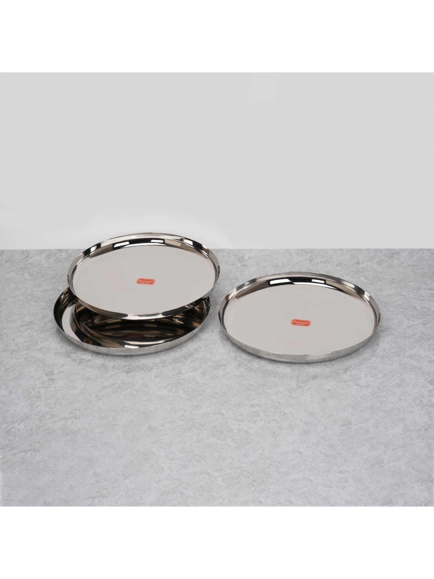 Sumeet Stainless-Steel Apple Shape Heavy Gauge Dinner Plates with Mirror Finish-34.6cm, Set of 3pc