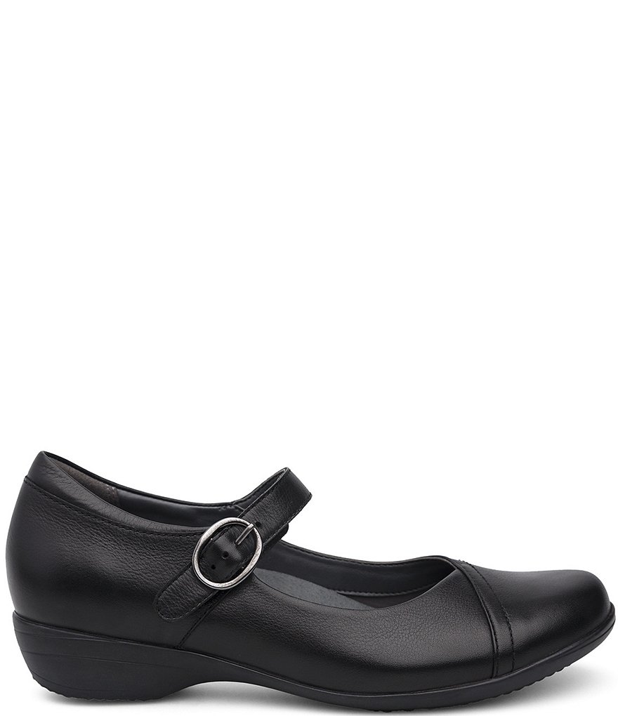 Deltan Tessa Croc-Embossed T-Strap Block Heel Pumps