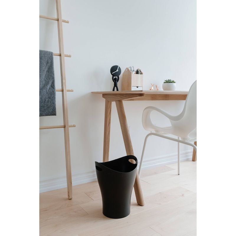 Umbra 2.2gal Garbino Indoor Trash Can Black