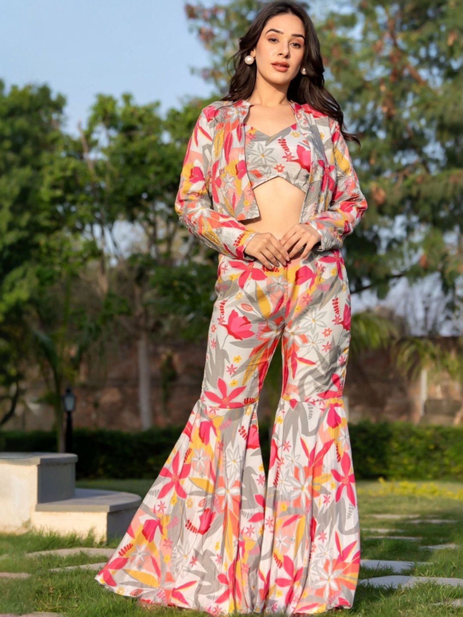 HOUSE OF JAMOTI Grey Printed Crop Top Sharara Set With Cape