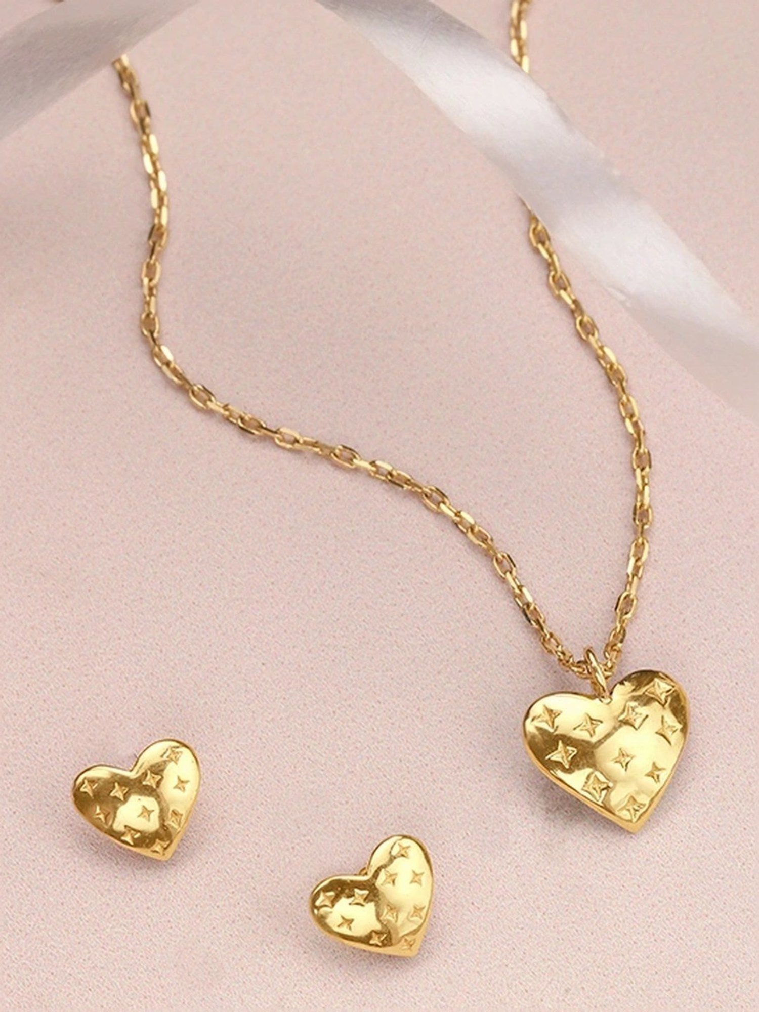 Mia by Tanishq Everlasting Love 14k Gold Necklace Set