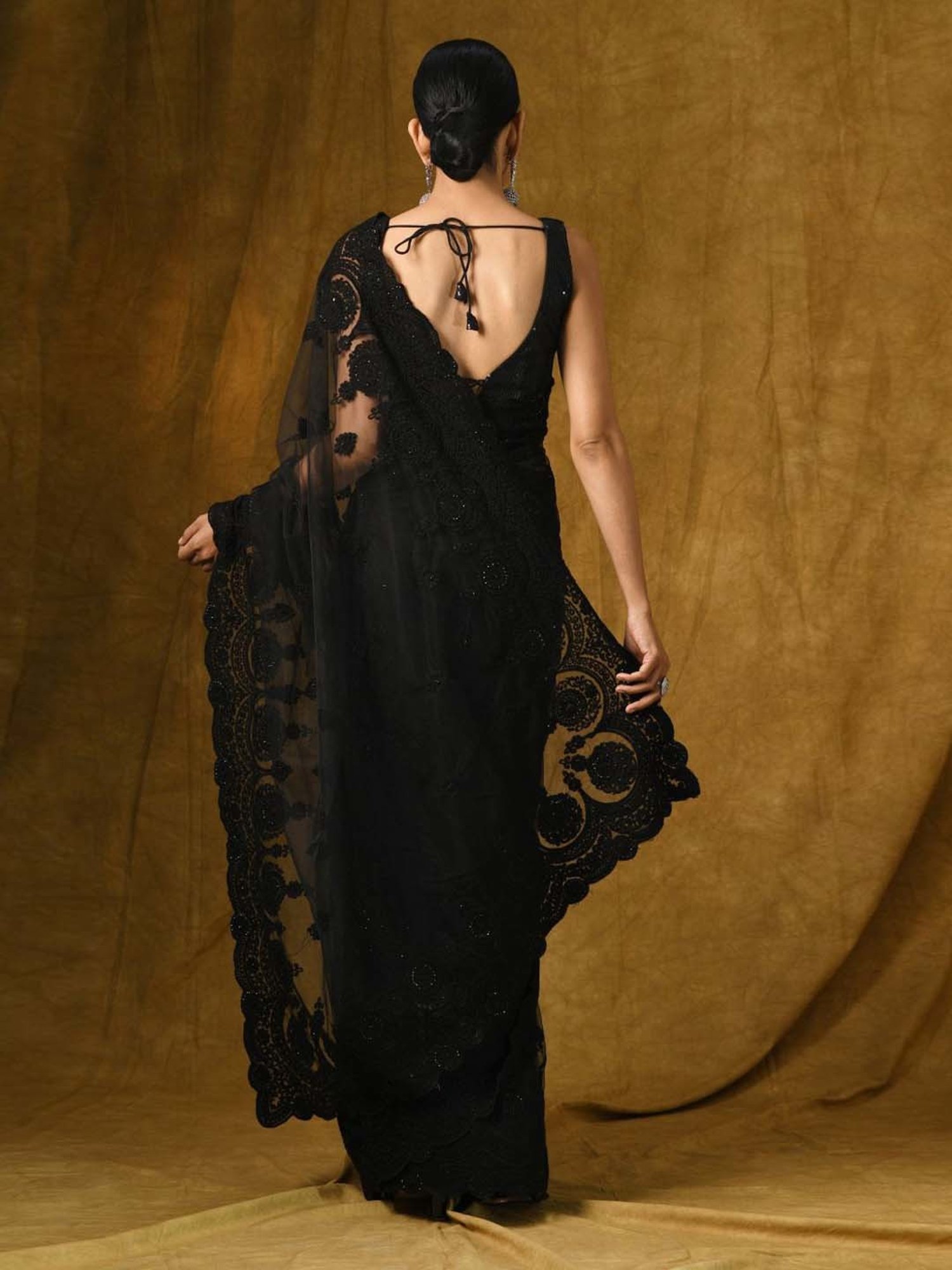 Swtantra Black Embellished Readymade Blouse