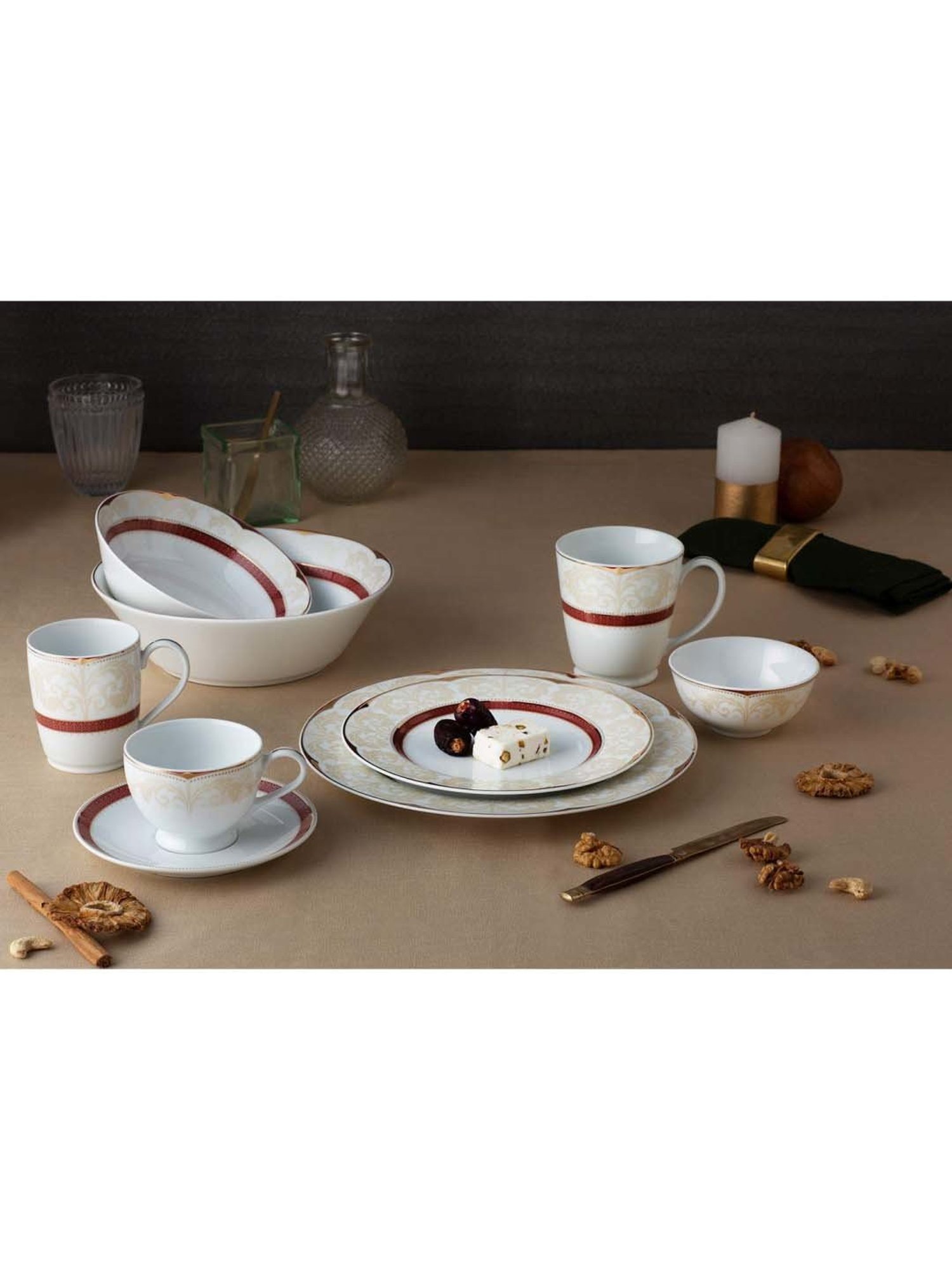 NORITAKE Queen's Fountain White & Red Porcelain Dinner Set