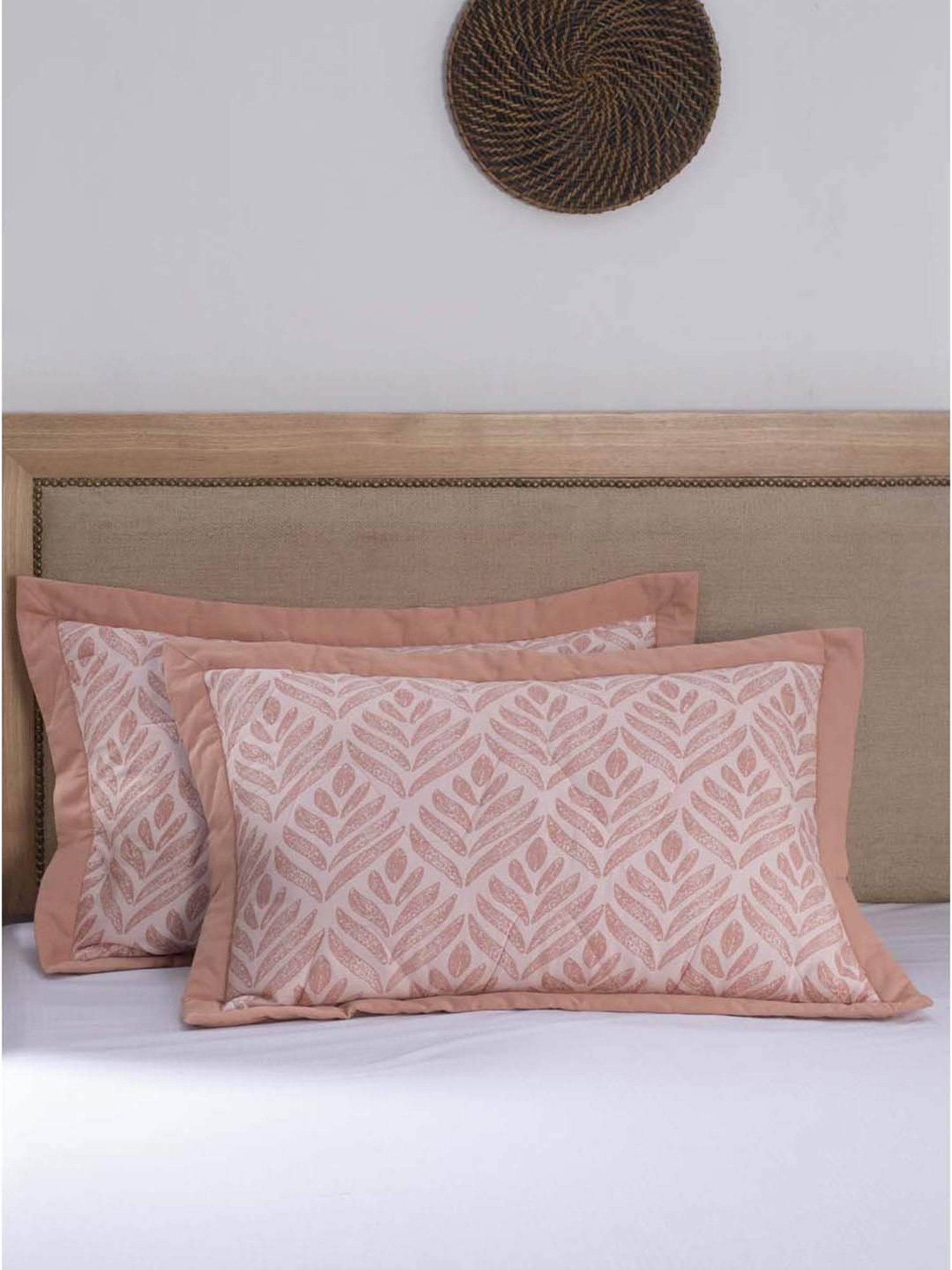 HOSTA HOMES Ultrasonic Abstract Brown 280 TC Polyvelvet Pillow Cover