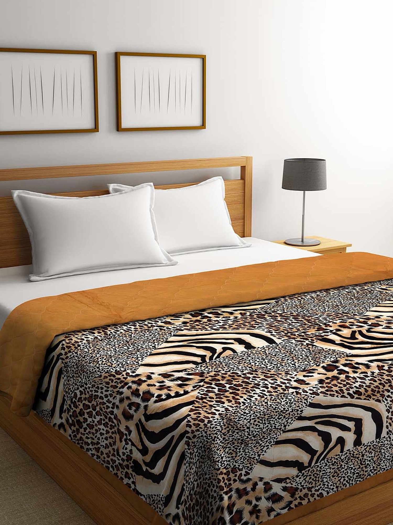 Welspun Bliss Light Silver & Blue Microfibre 120 GSM Shell Double Bed Quilt