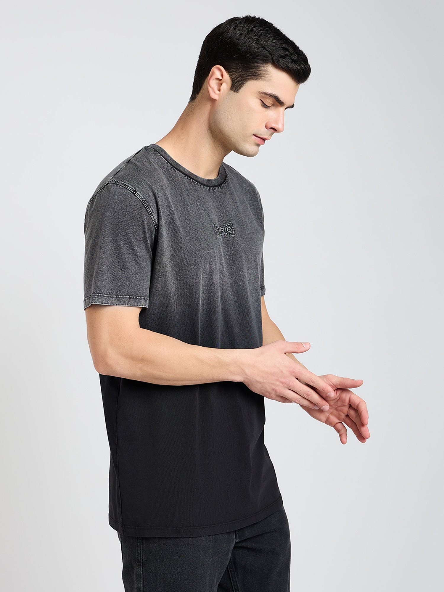 EDRIO Grey Regular Fit Self Design Crew T-Shirt