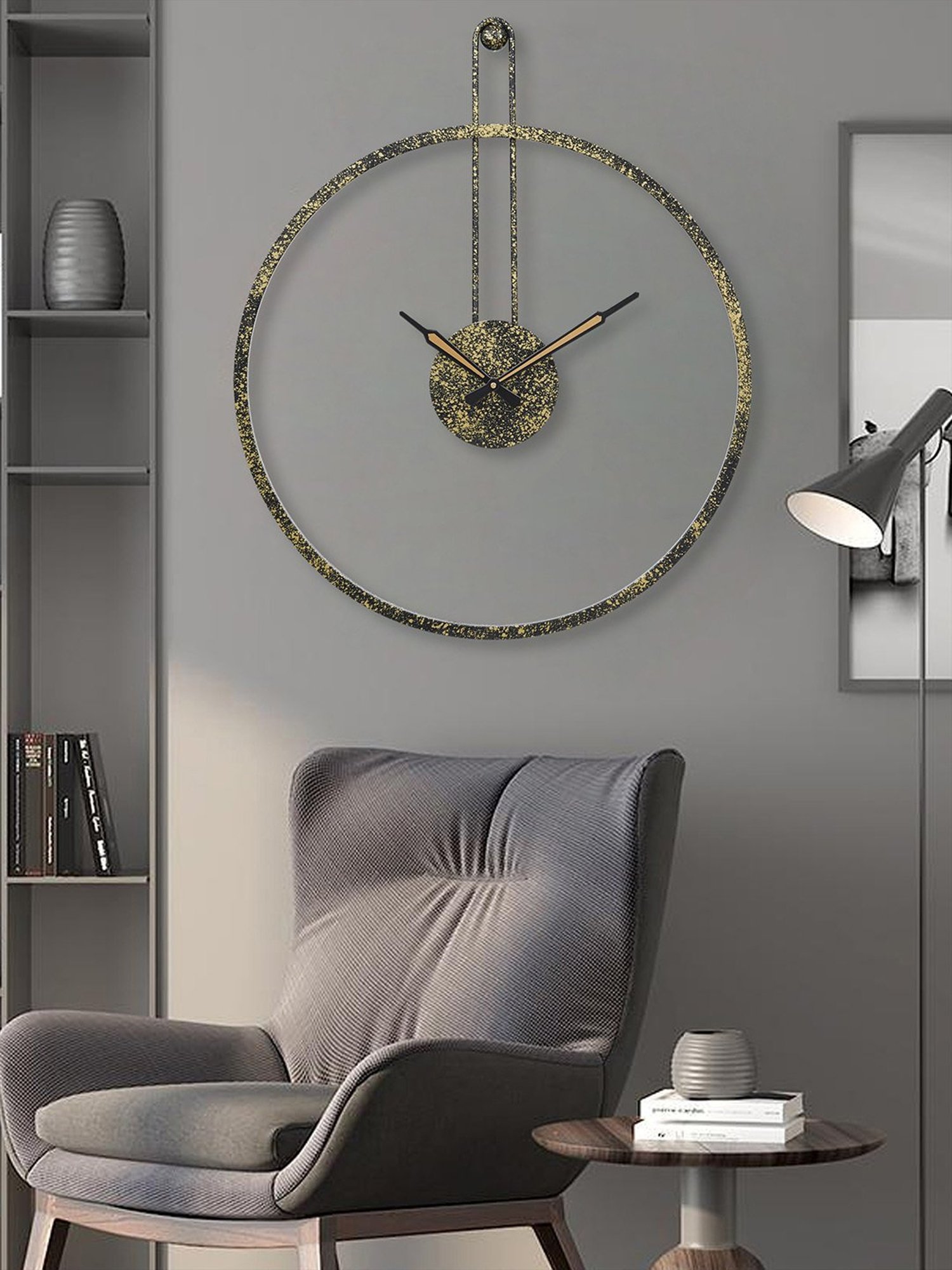 CHRONIKLE Round Multicolor Iron Wall Clock