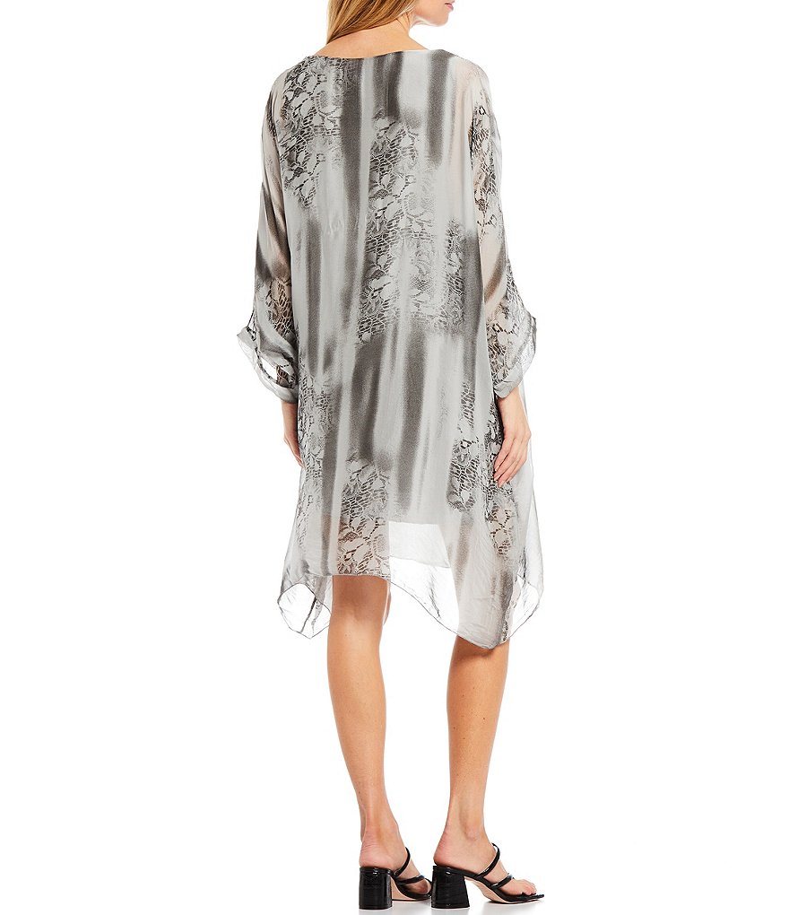 M Made In Italy Round Neck Kimono Sleeve Silk Blend Floral Motif Shift Dress