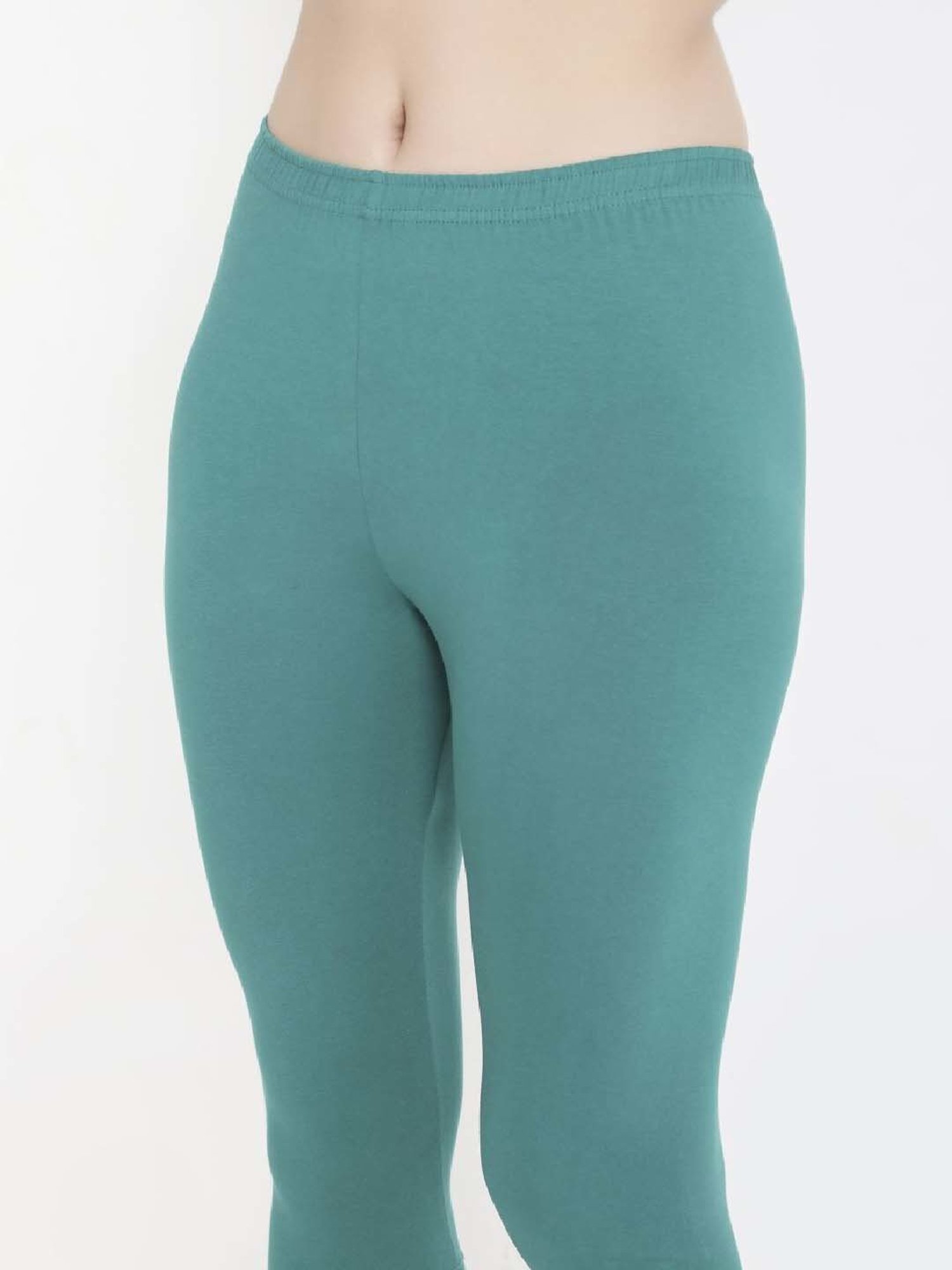 KENDALL + KYLIE Black High Rise Capris