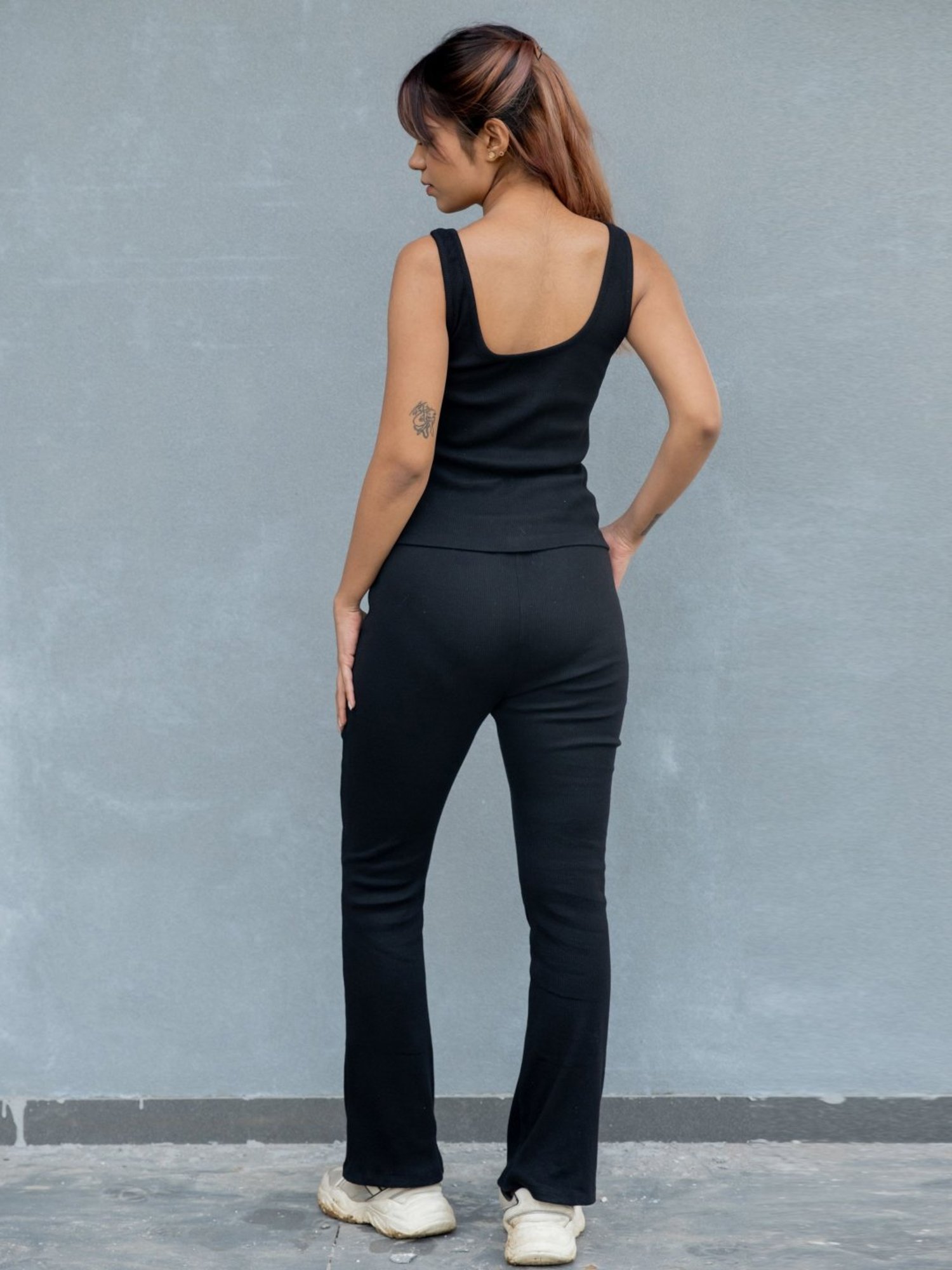 Anousshka Coal Black Ribbed Comfort Pants