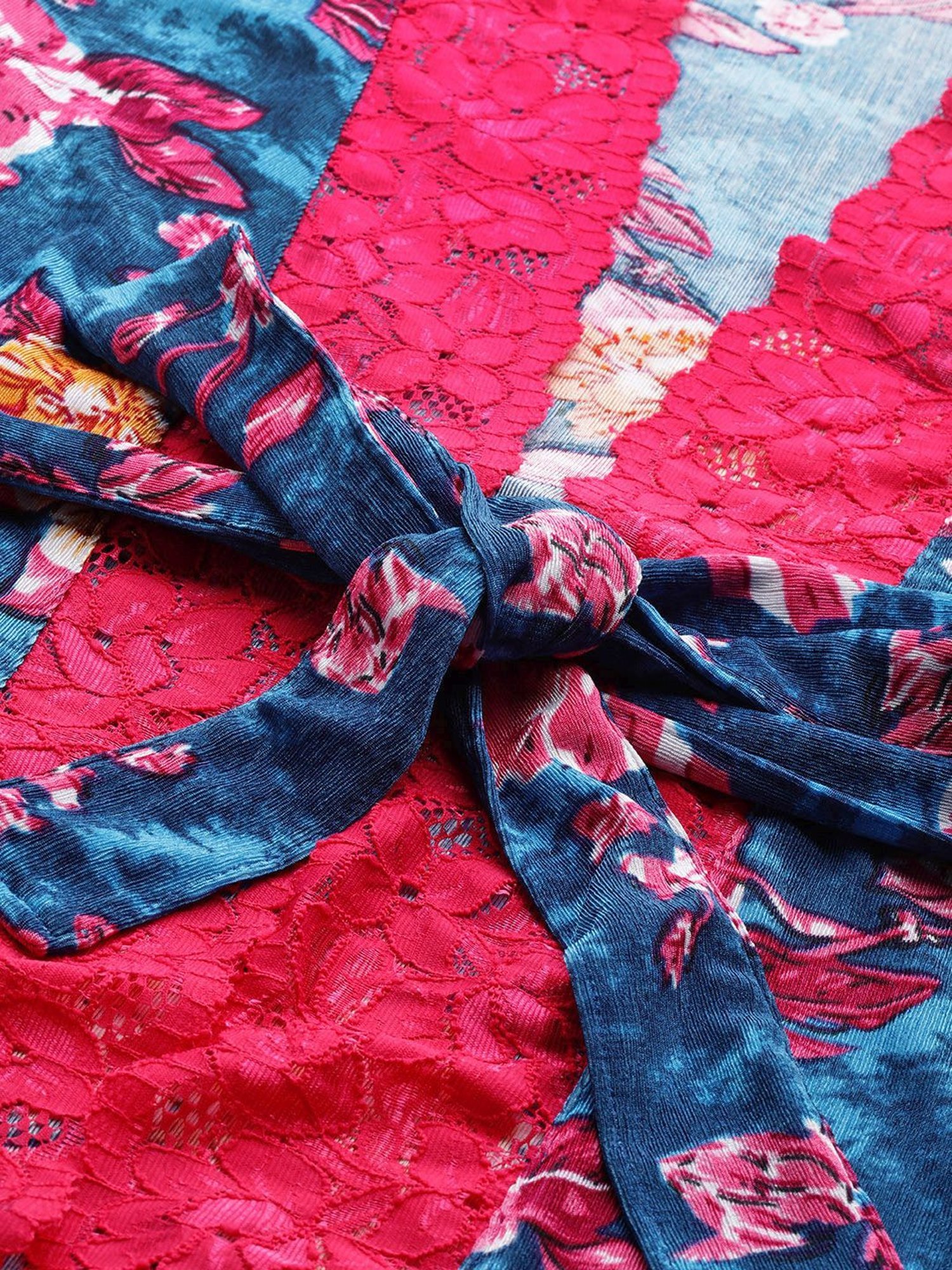 Ms.Lingies Blue Printed Nightwear With Robe