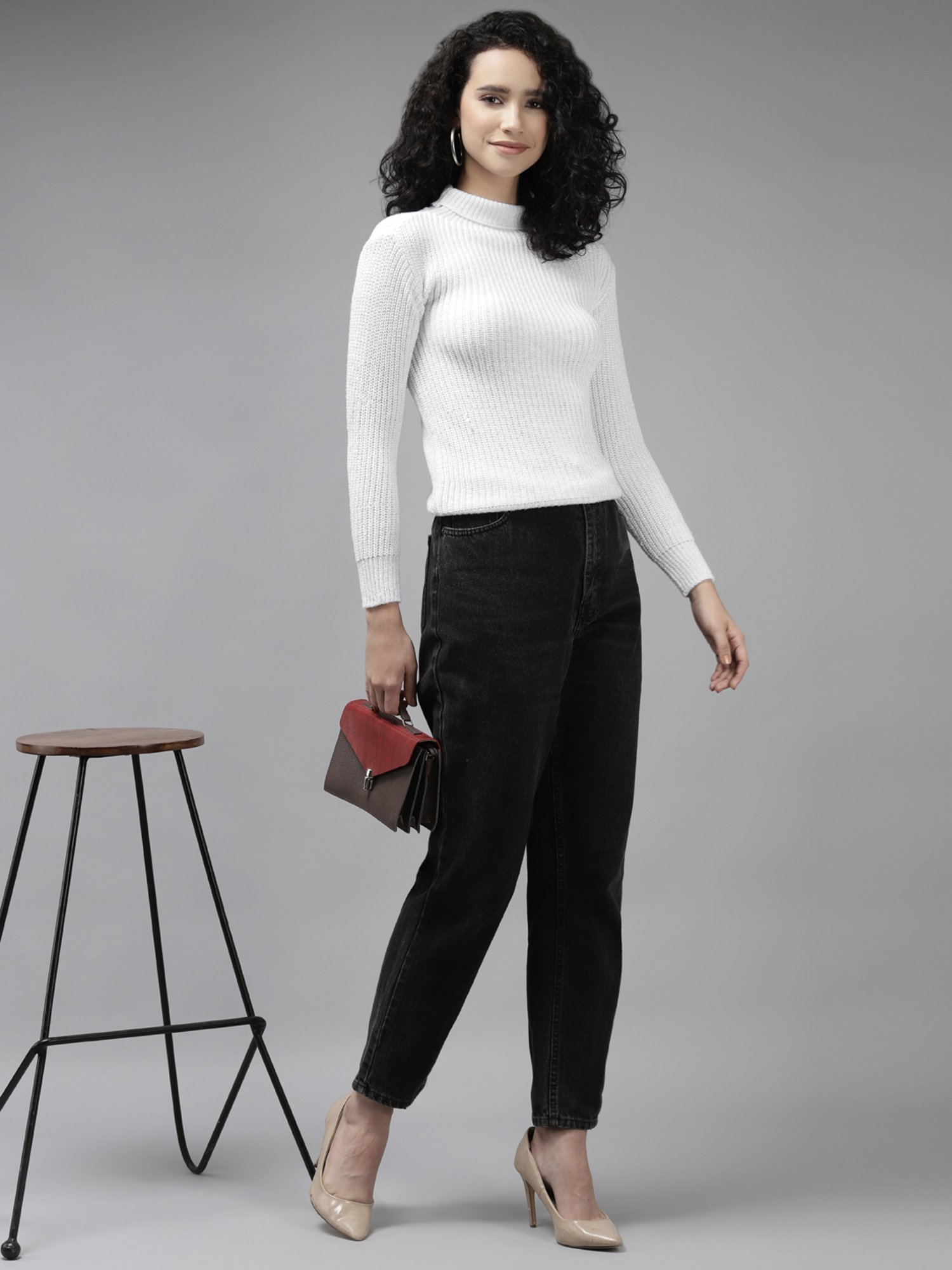 Cayman White Self Pattern Pull Over